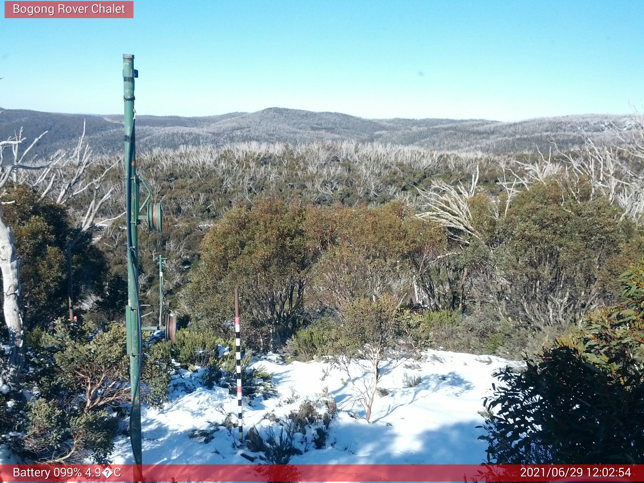 Bogong Web Cam 12:02pm Tuesday 29th of June 2021