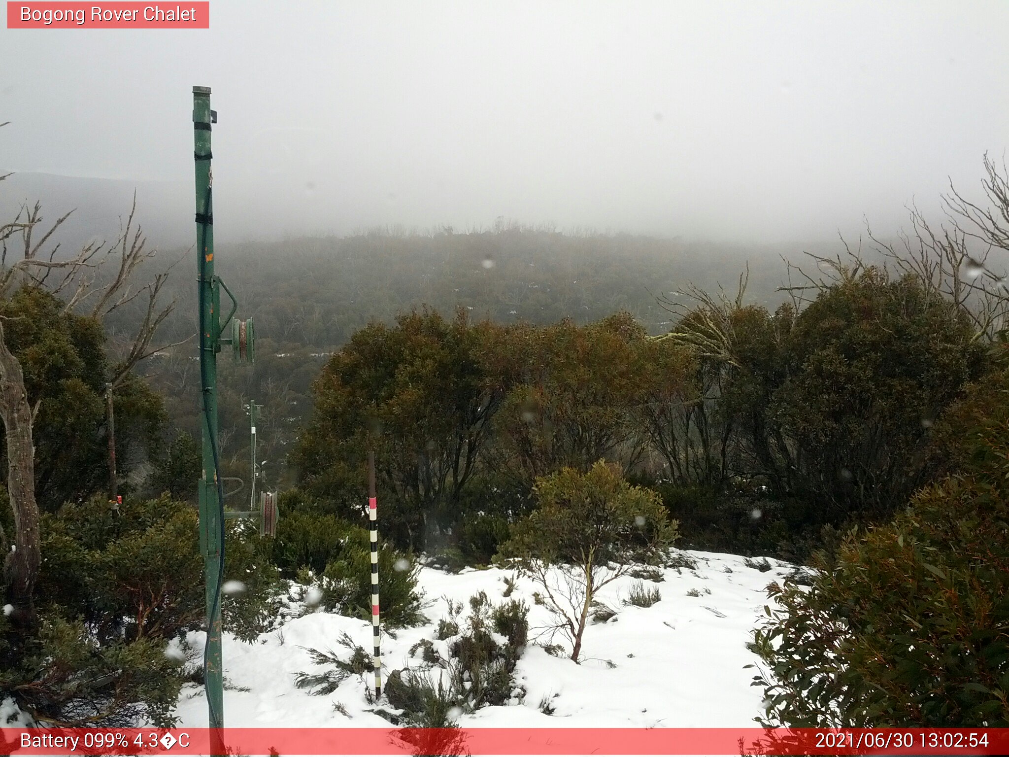 Bogong Web Cam 1:02pm Wednesday 30th of June 2021