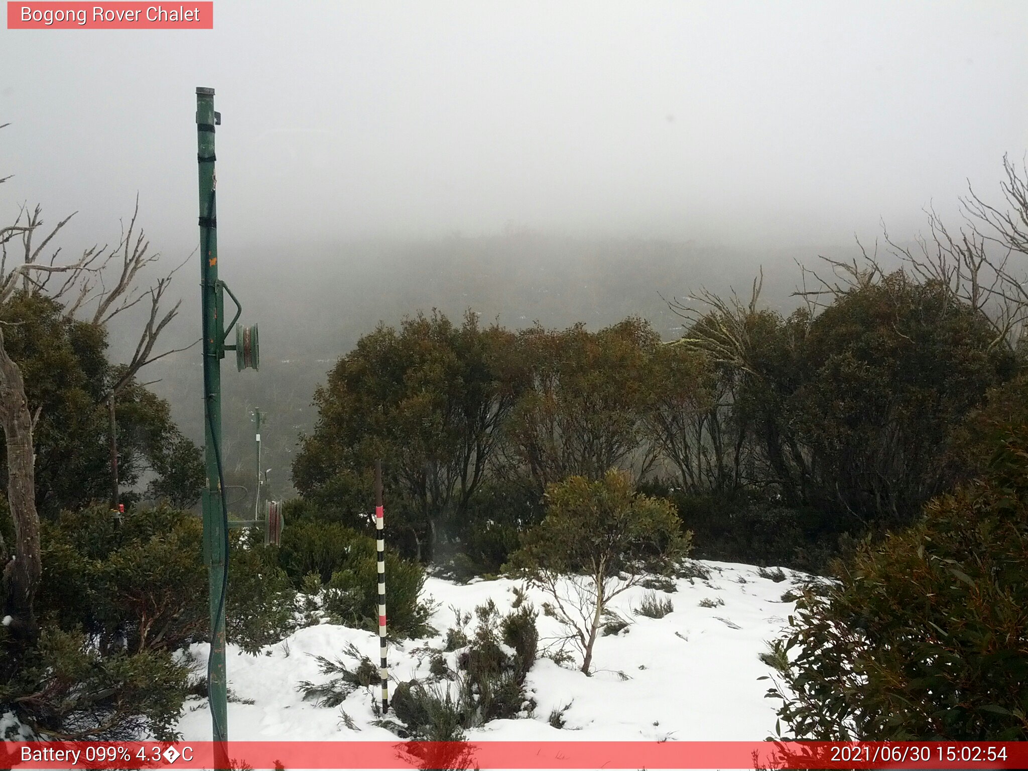 Bogong Web Cam 3:02pm Wednesday 30th of June 2021