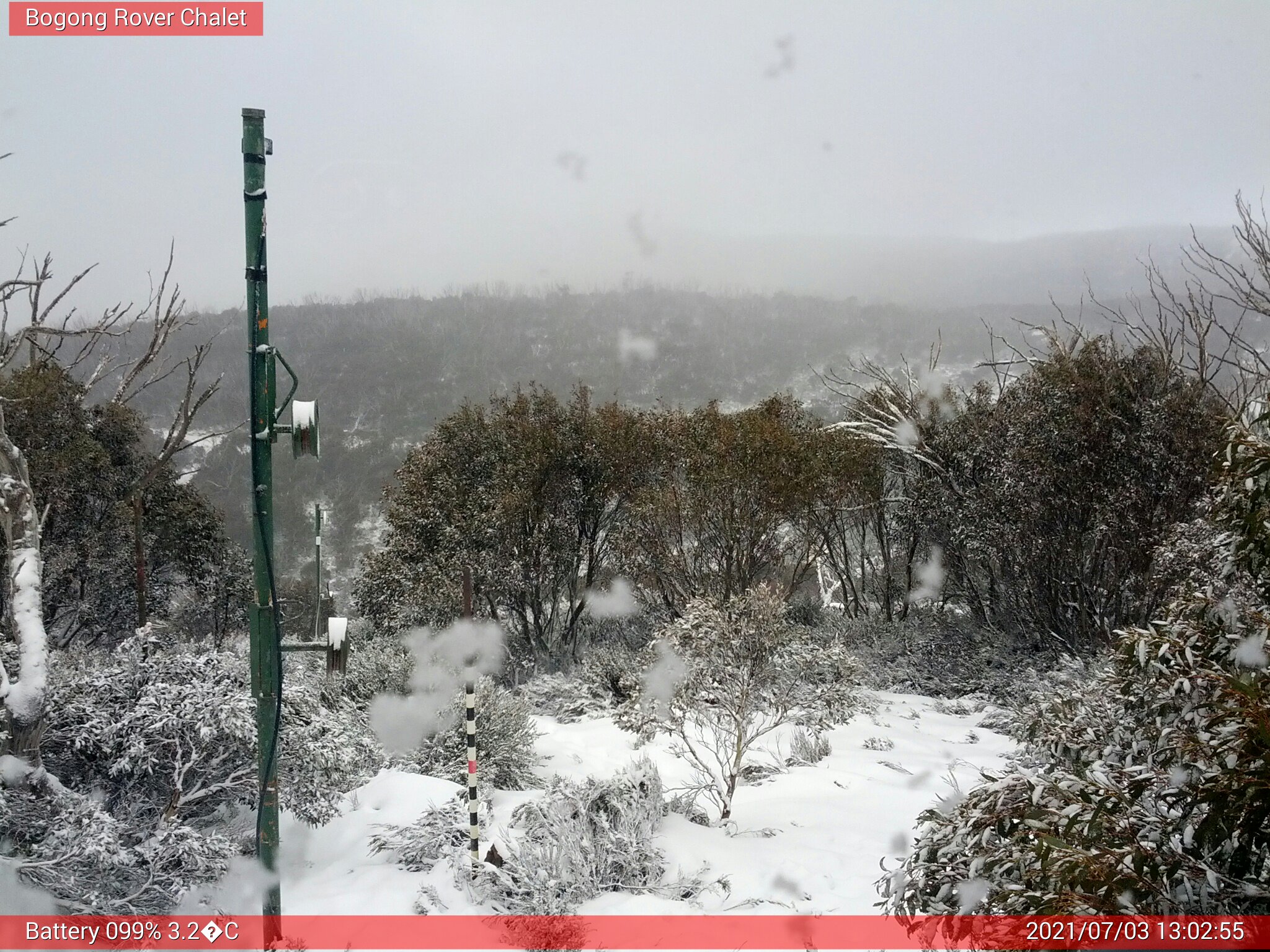 Bogong Web Cam 1:02pm Saturday 3rd of July 2021