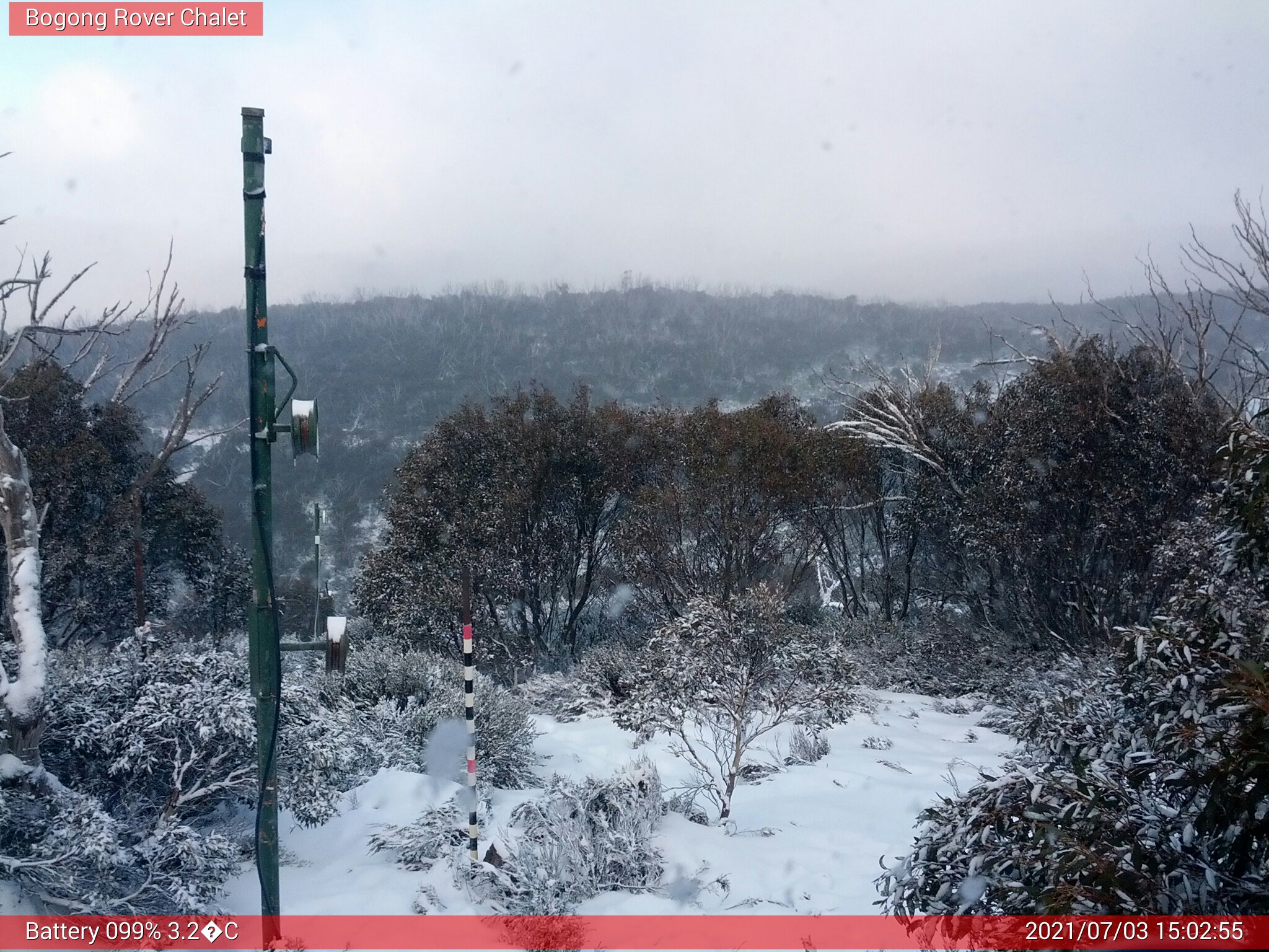 Bogong Web Cam 3:02pm Saturday 3rd of July 2021