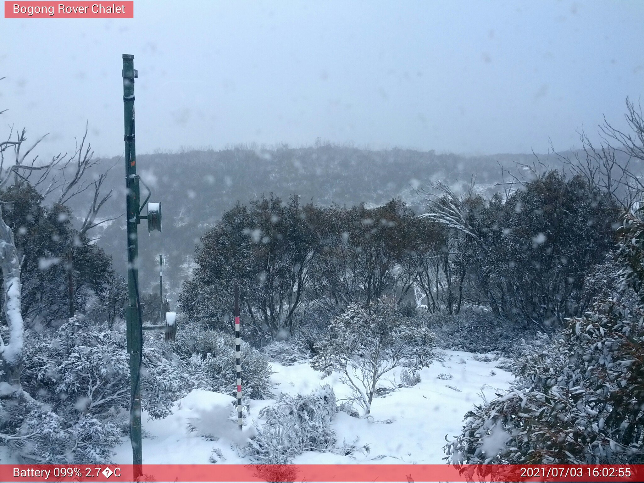 Bogong Web Cam 4:02pm Saturday 3rd of July 2021