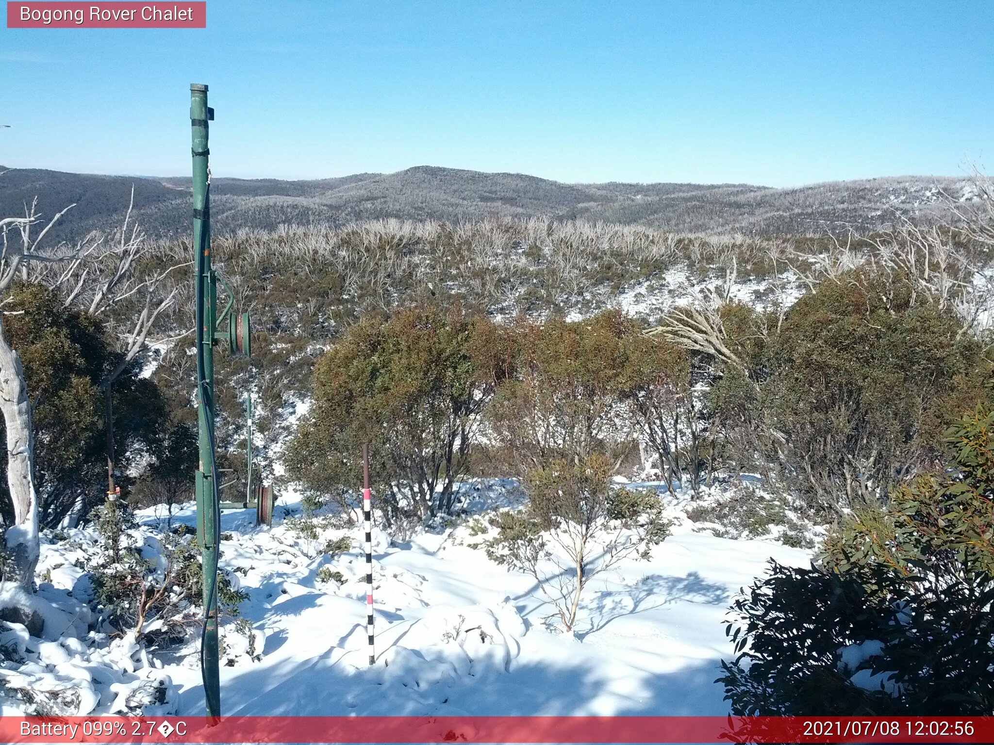 Bogong Web Cam 12:02pm Thursday 8th of July 2021