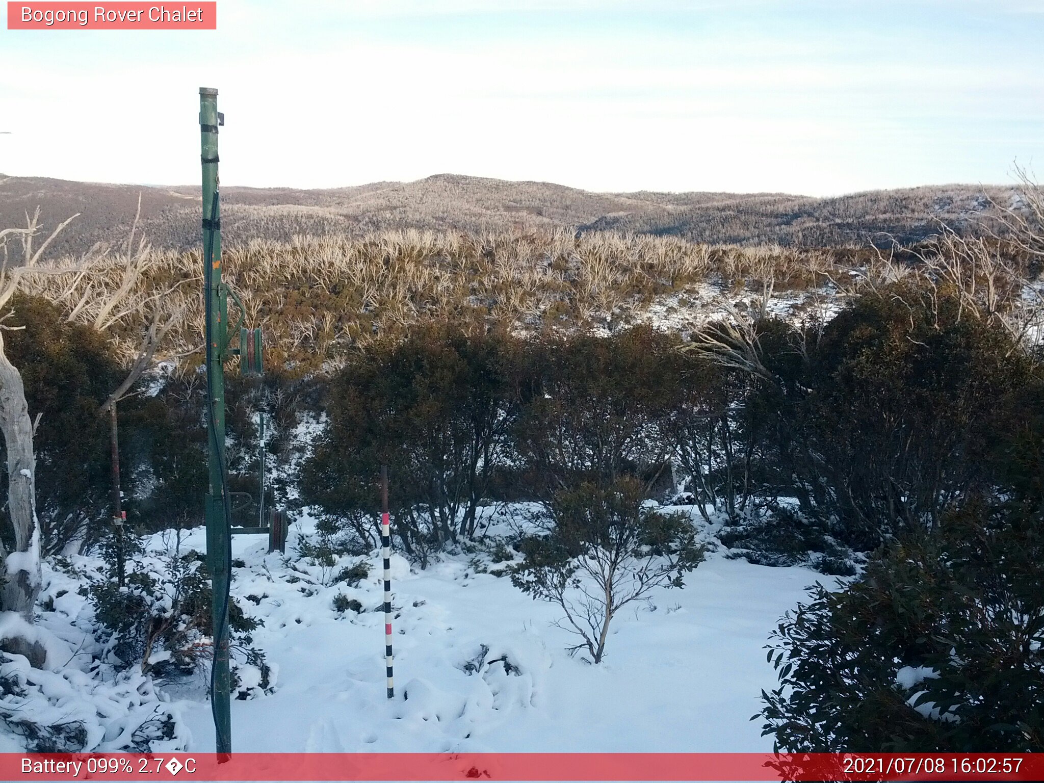 Bogong Web Cam 4:02pm Thursday 8th of July 2021