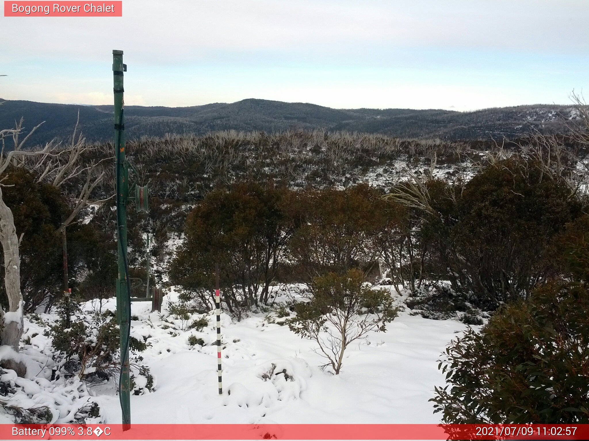 Bogong Web Cam 11:02am Friday 9th of July 2021