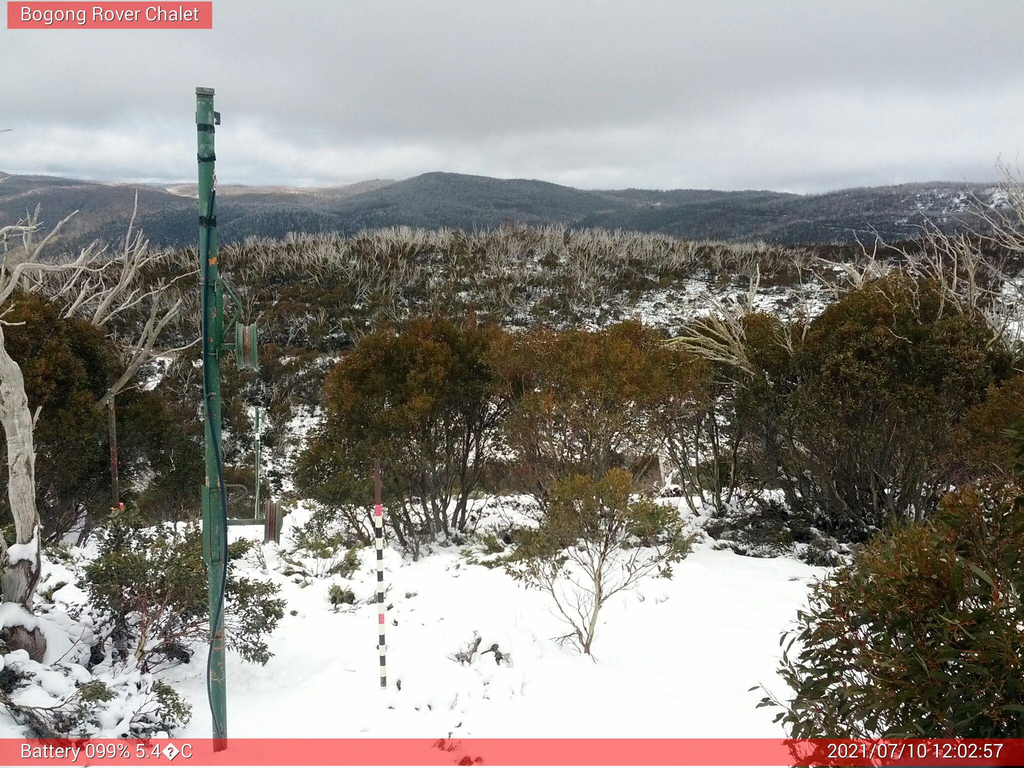 Bogong Web Cam 12:02pm Saturday 10th of July 2021