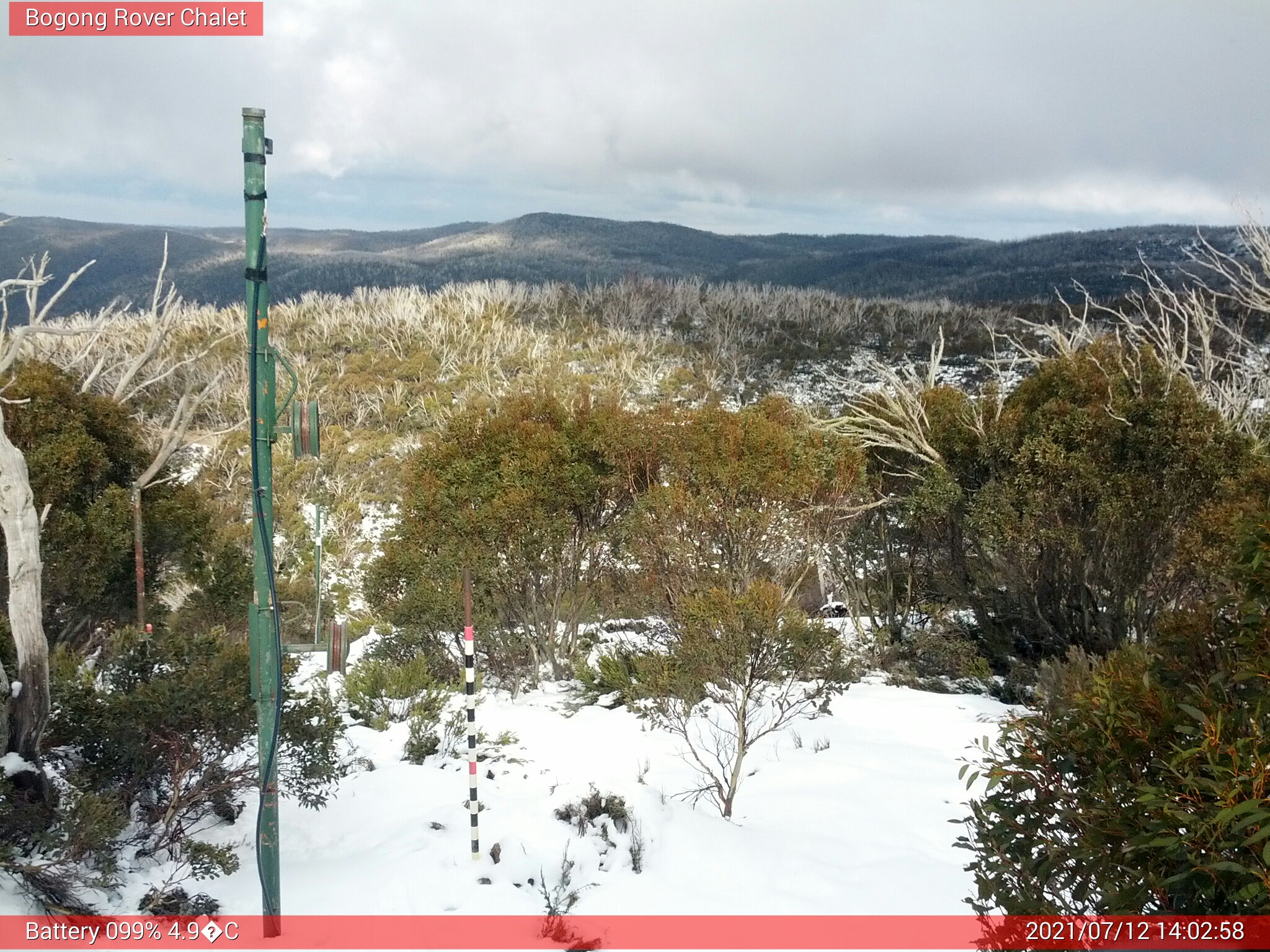 Bogong Web Cam 2:02pm Monday 12th of July 2021