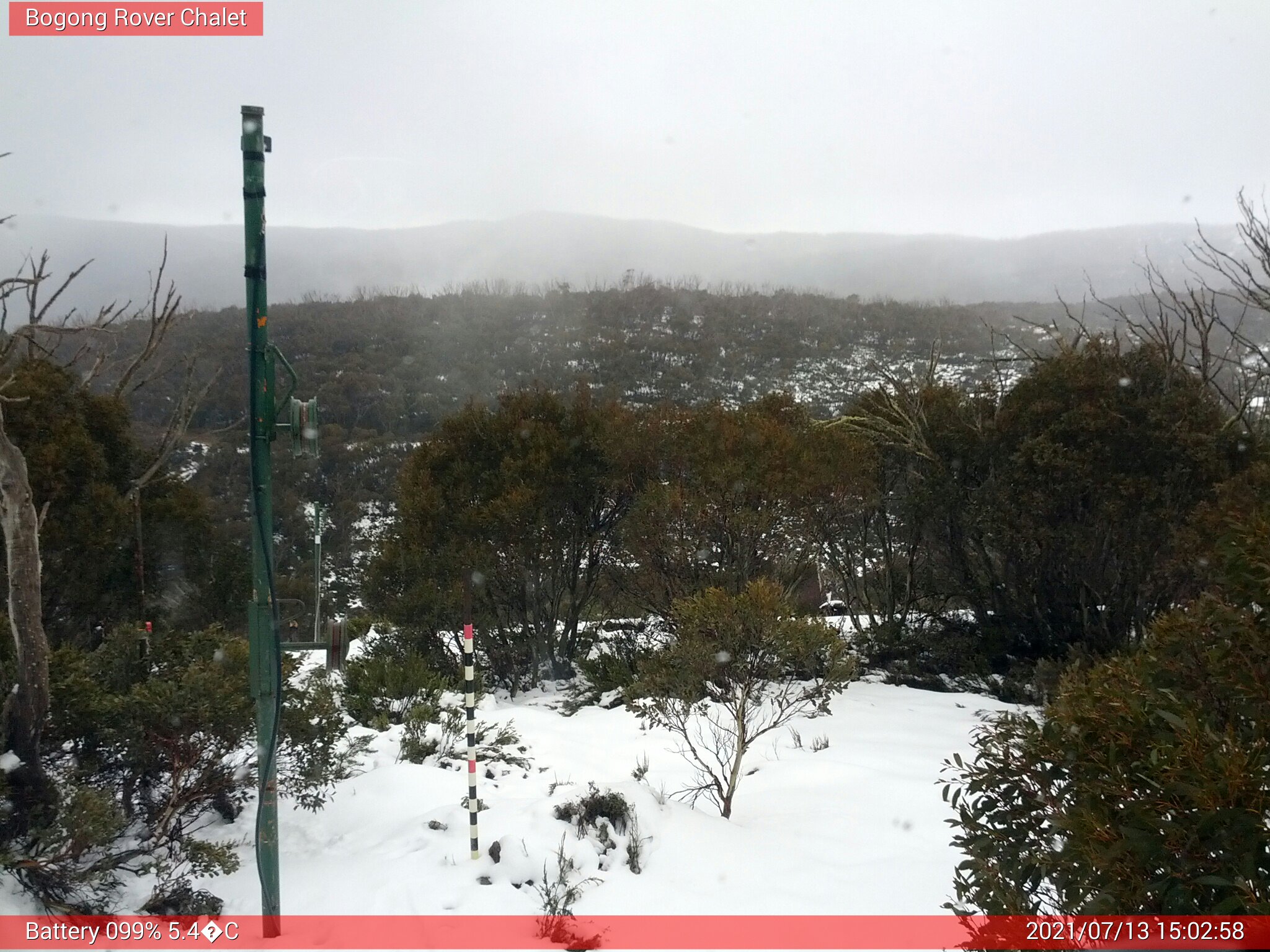 Bogong Web Cam 3:02pm Tuesday 13th of July 2021