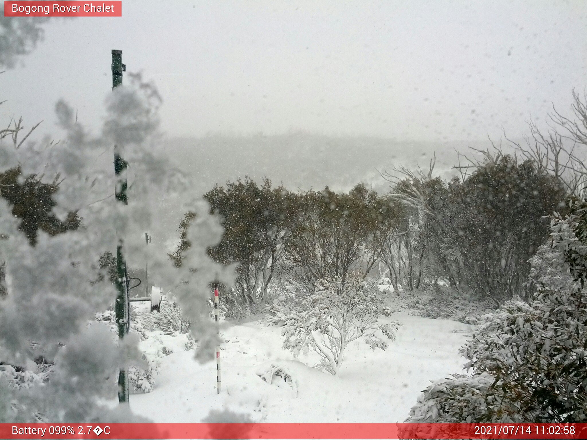 Bogong Web Cam 11:02am Wednesday 14th of July 2021