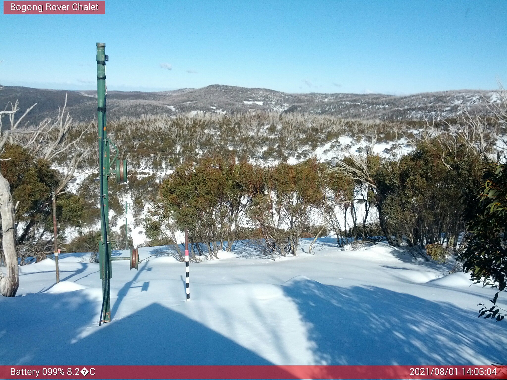 Bogong Web Cam 2:03pm Sunday 1st of August 2021