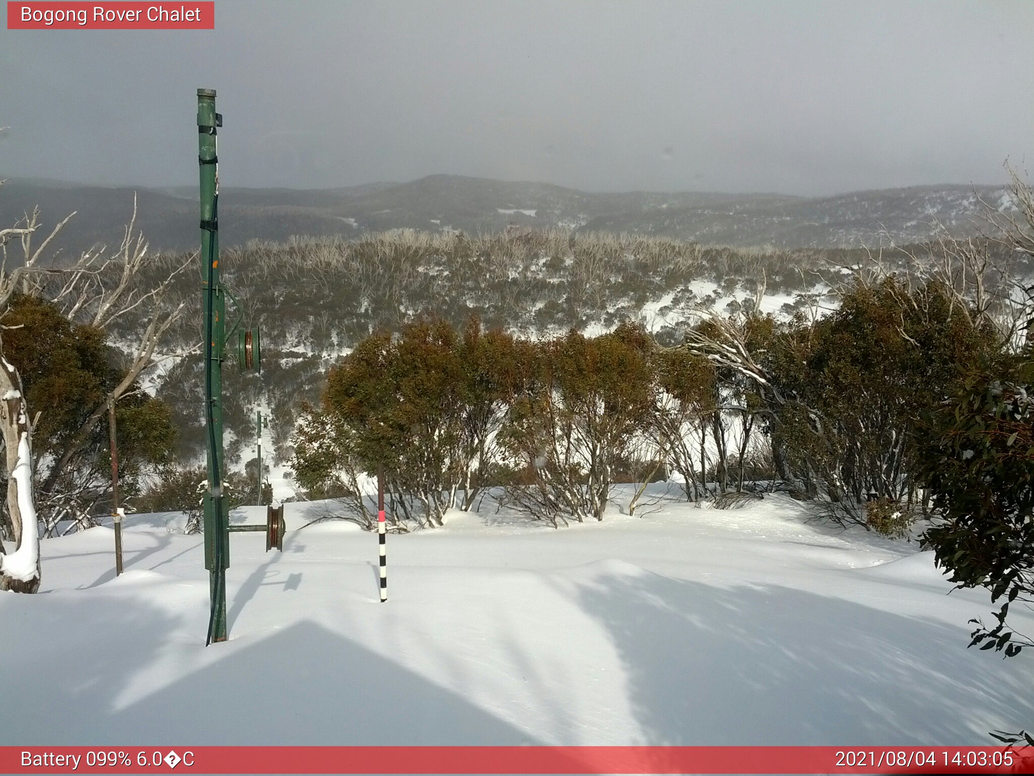 Bogong Web Cam 2:03pm Wednesday 4th of August 2021