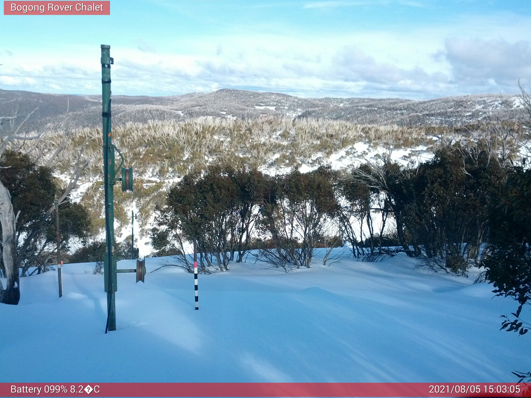 Bogong Web Cam 3:03pm Thursday 5th of August 2021