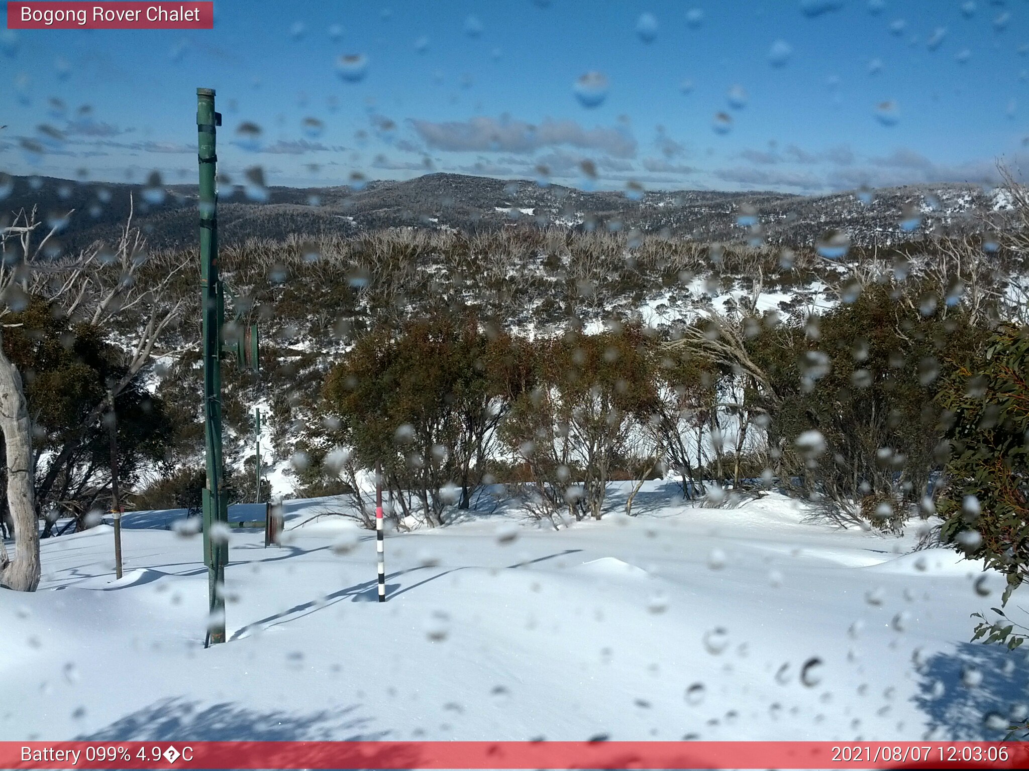 Bogong Web Cam 12:03pm Saturday 7th of August 2021