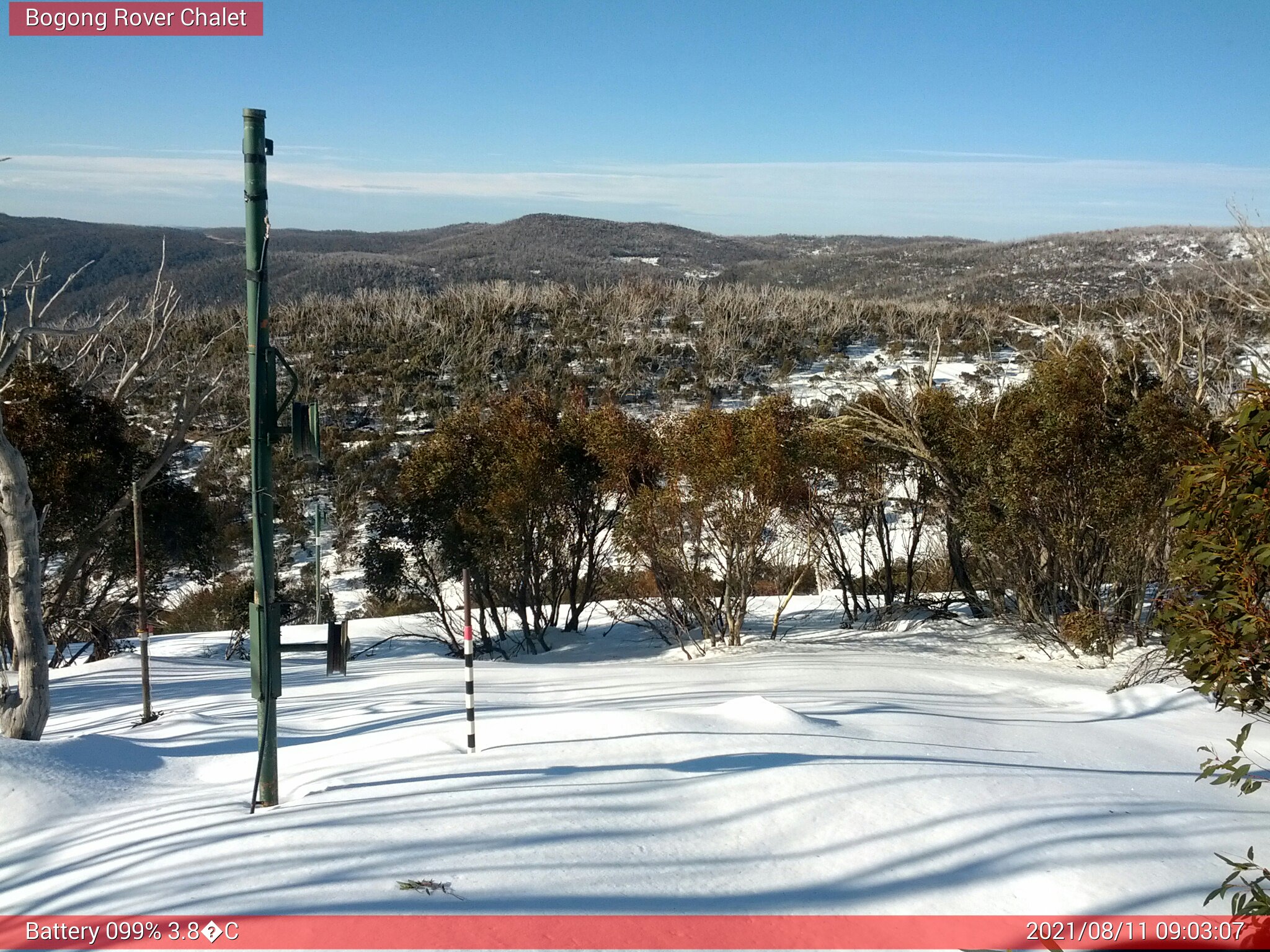 Bogong Web Cam 9:03am Wednesday 11th of August 2021