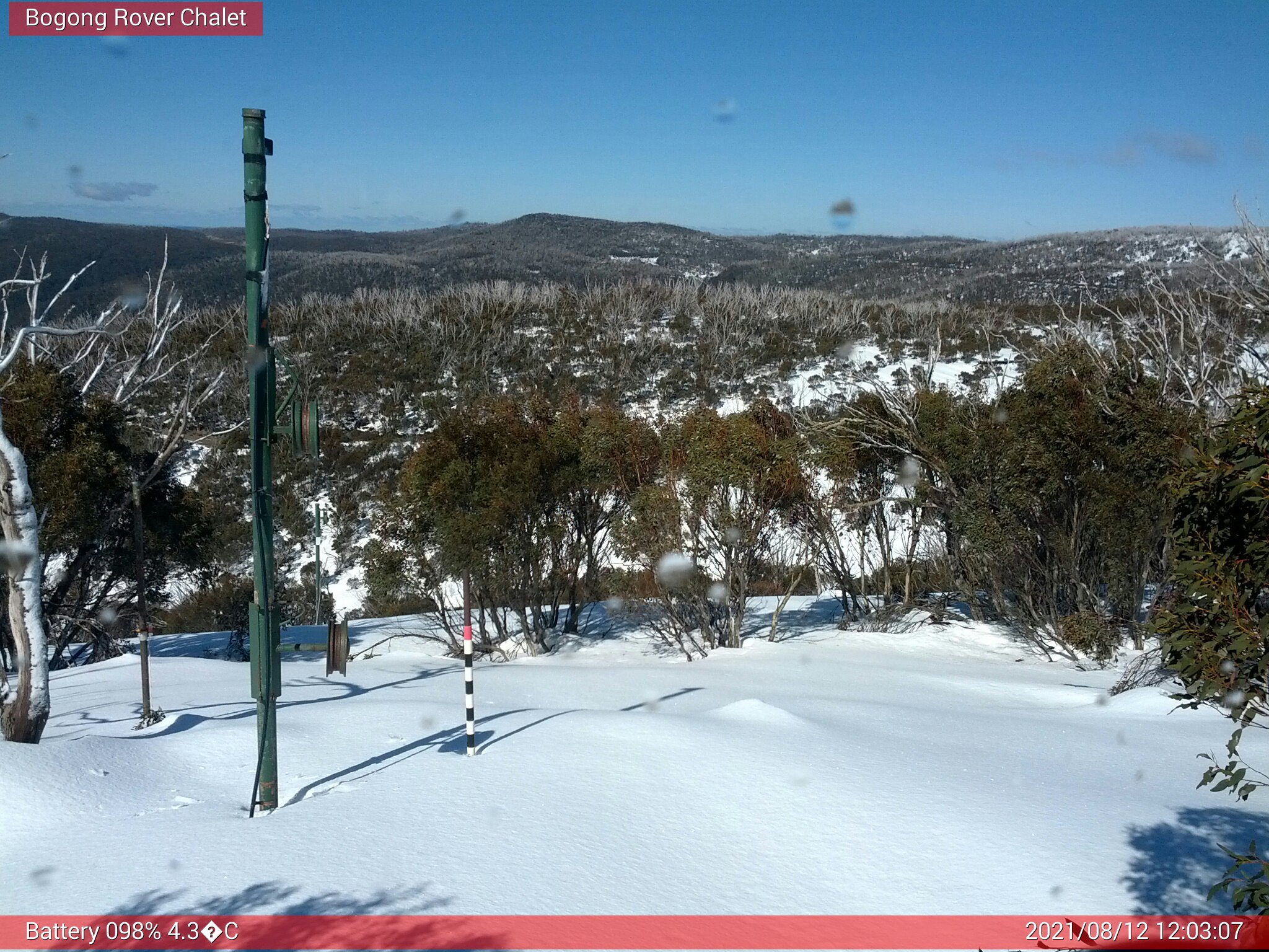 Bogong Web Cam 12:03pm Thursday 12th of August 2021