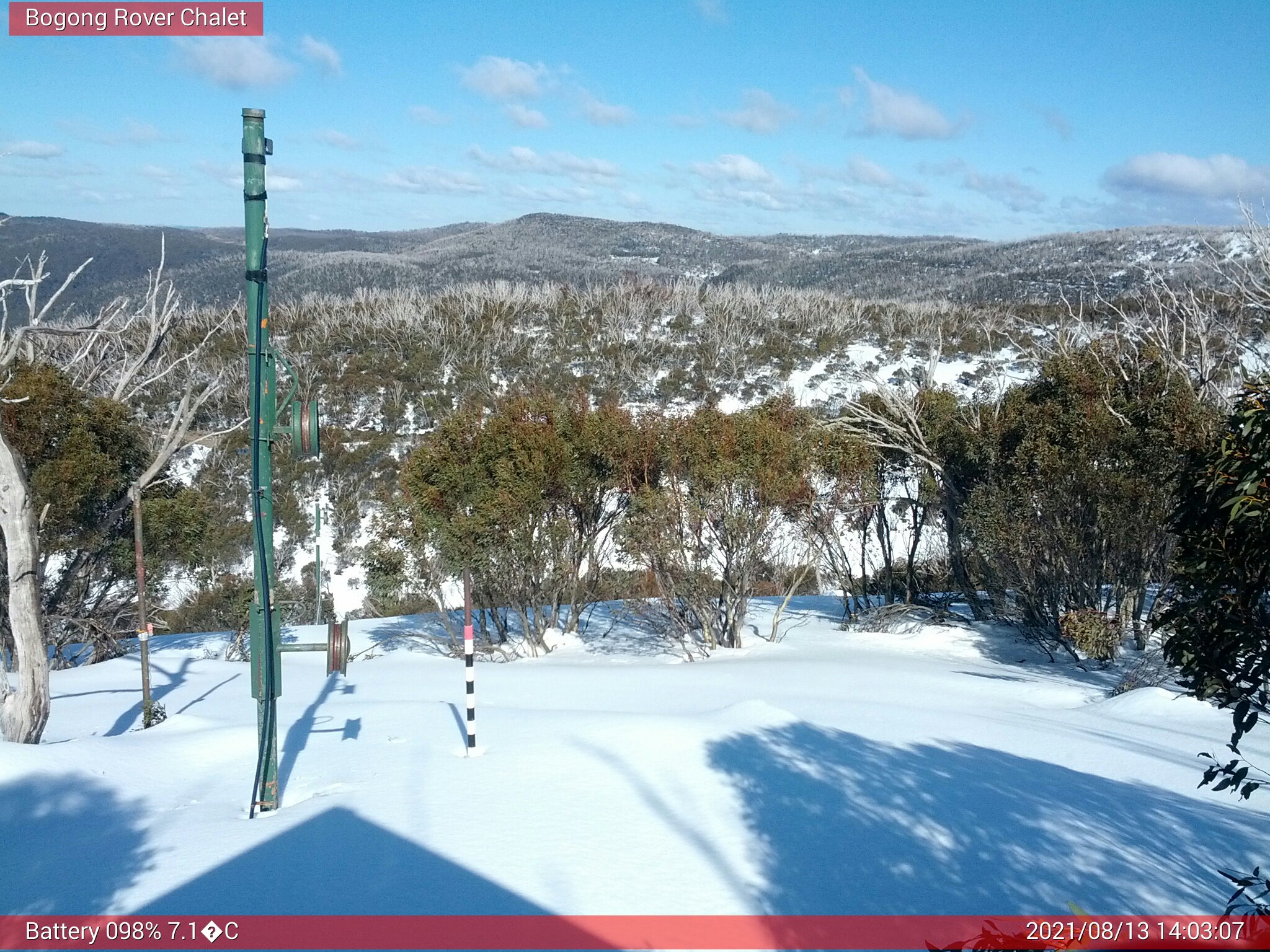 Bogong Web Cam 2:03pm Friday 13th of August 2021