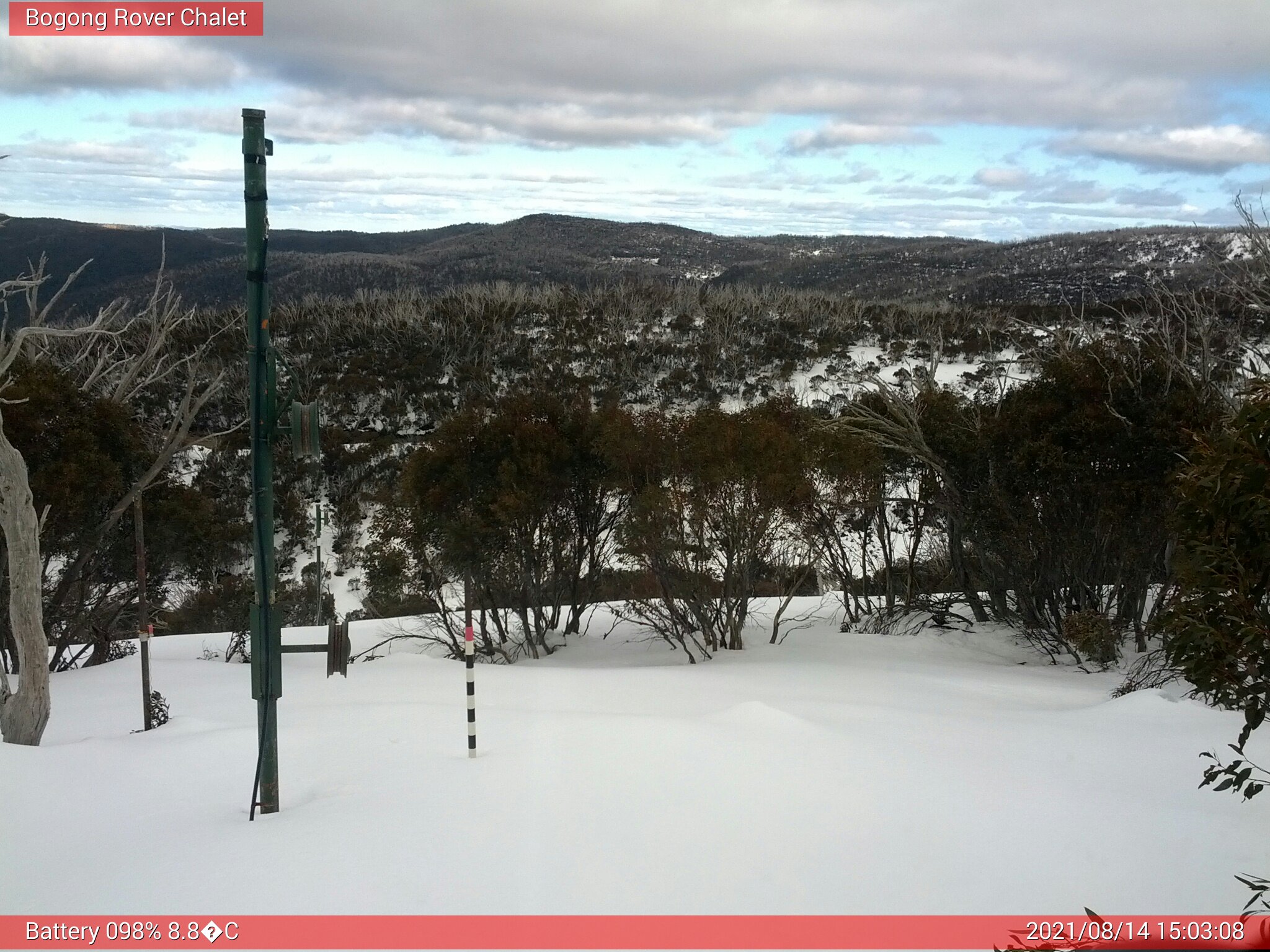 Bogong Web Cam 3:03pm Saturday 14th of August 2021