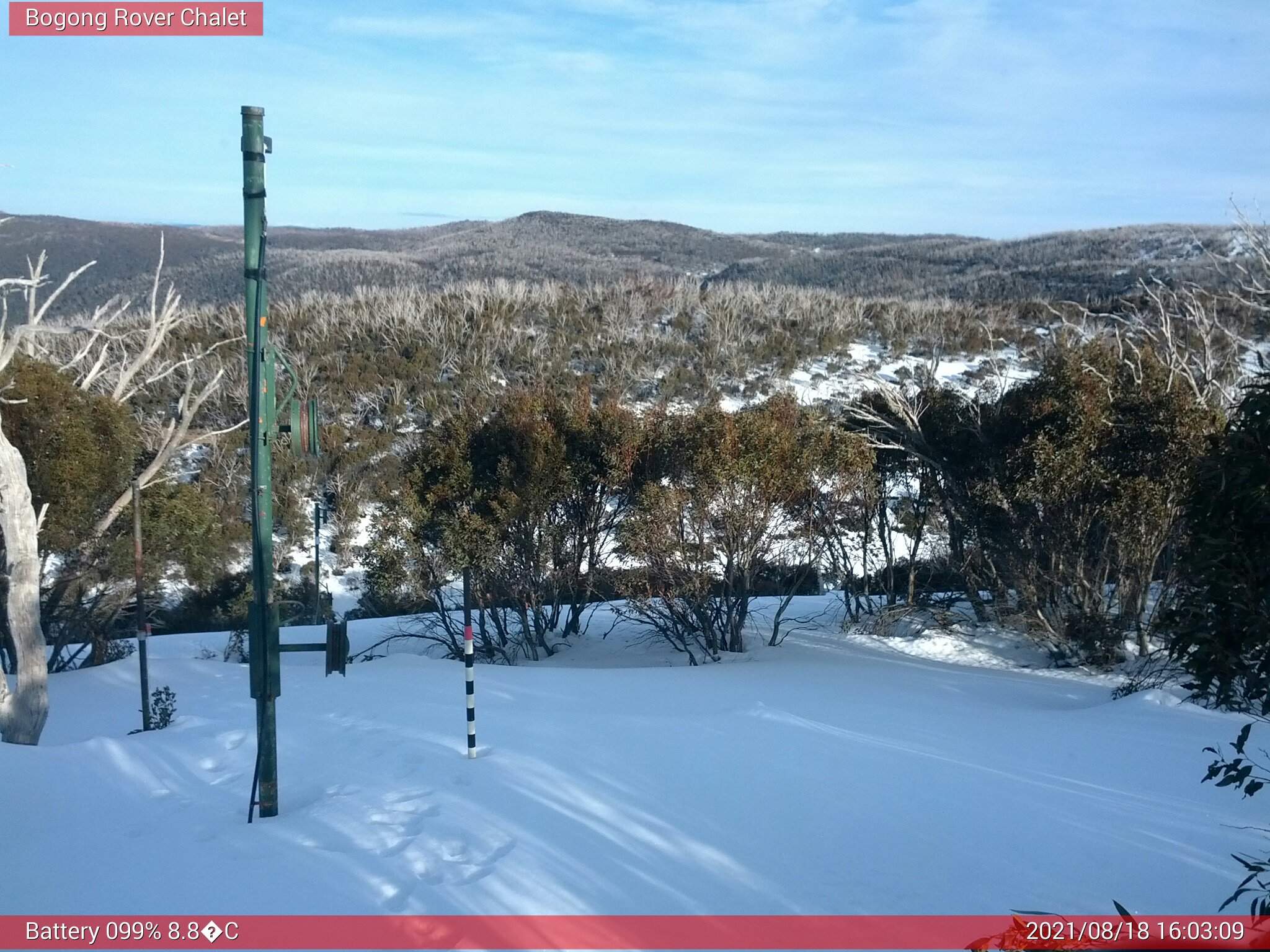 Bogong Web Cam 4:03pm Wednesday 18th of August 2021