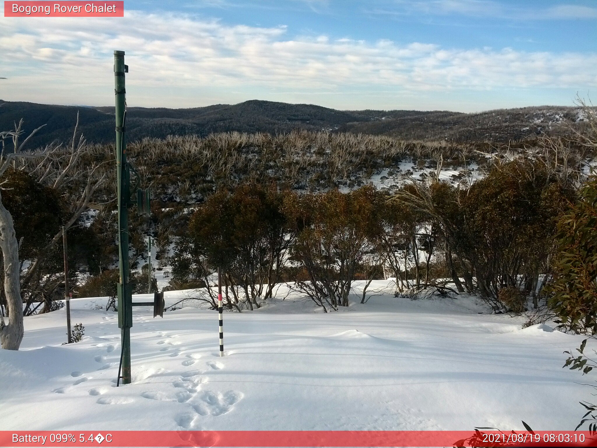 Bogong Web Cam 8:03am Thursday 19th of August 2021