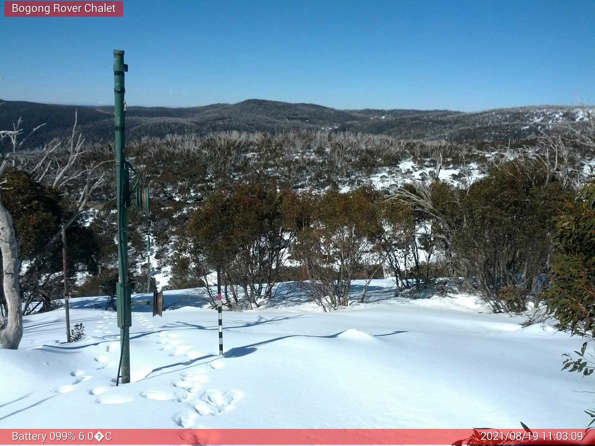 Bogong Web Cam 11:03am Thursday 19th of August 2021