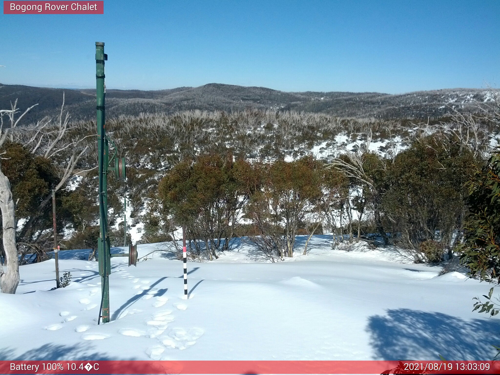 Bogong Web Cam 1:03pm Thursday 19th of August 2021