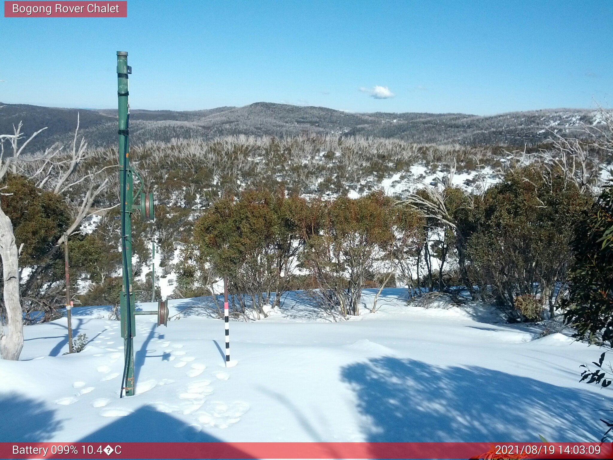 Bogong Web Cam 2:03pm Thursday 19th of August 2021