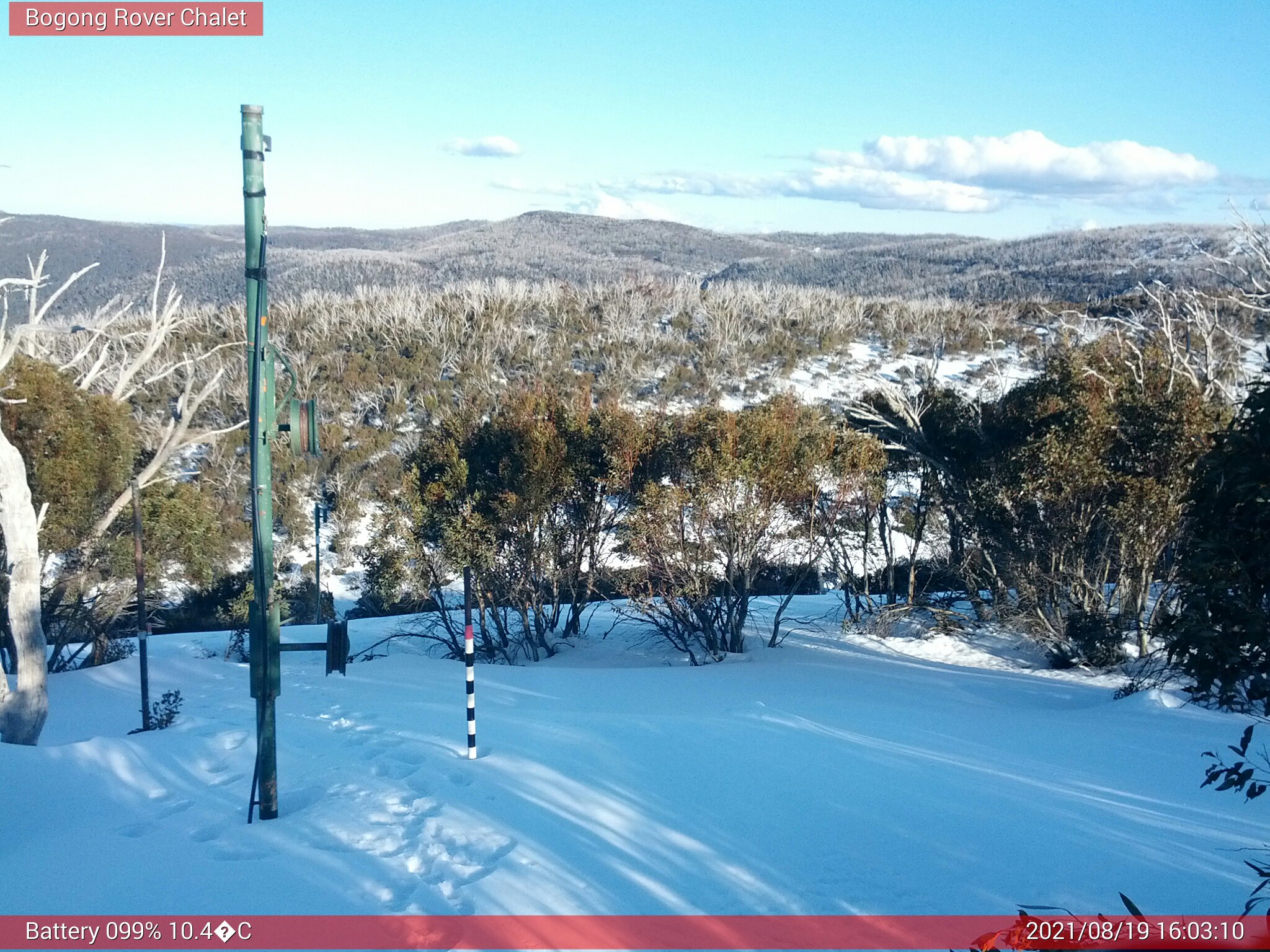 Bogong Web Cam 4:03pm Thursday 19th of August 2021