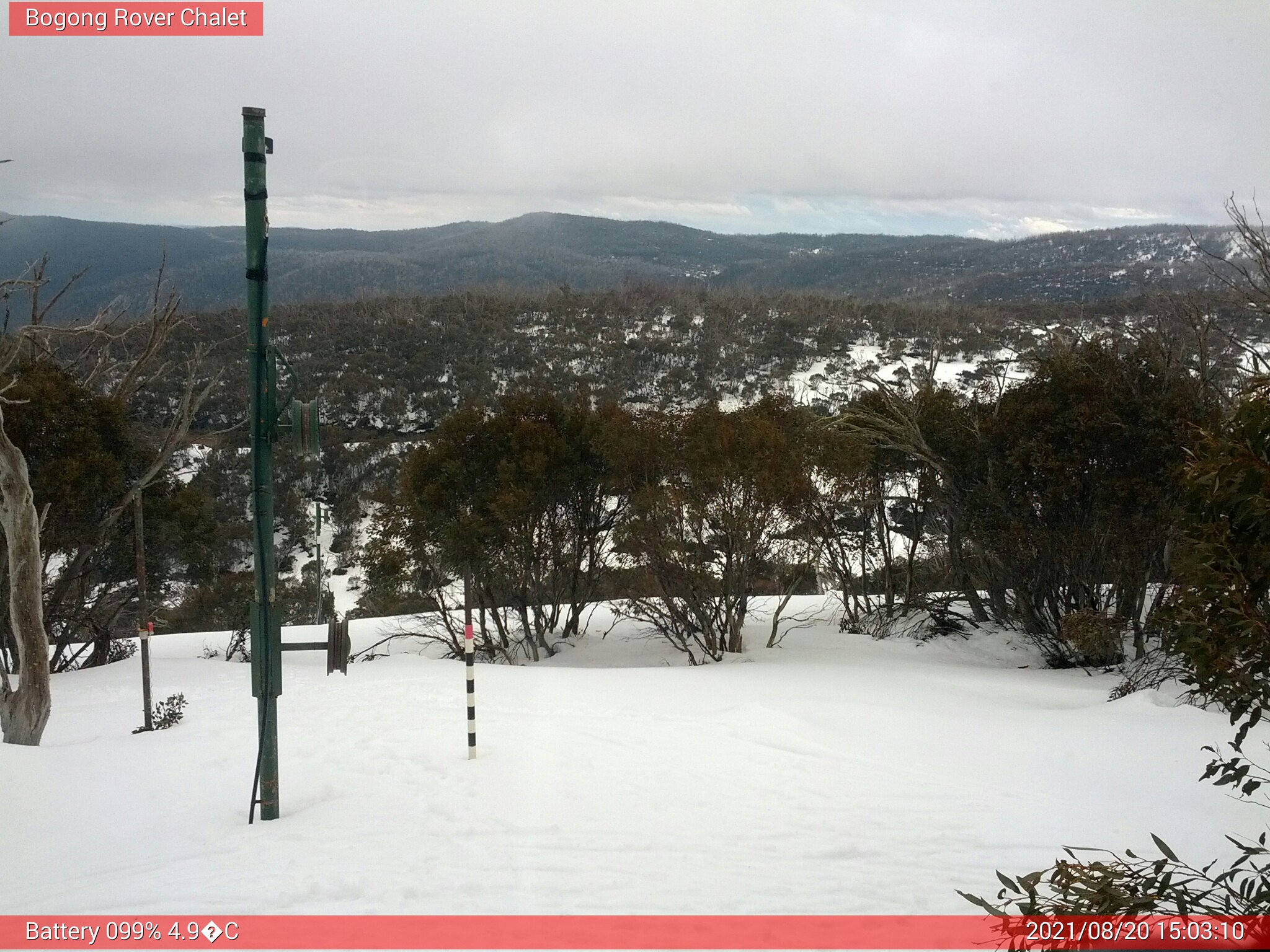 Bogong Web Cam 3:03pm Friday 20th of August 2021