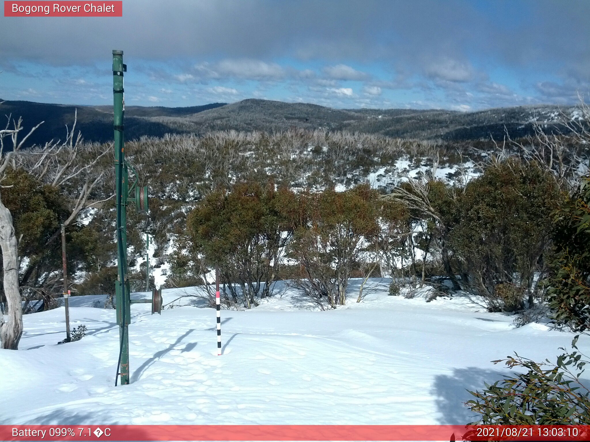 Bogong Web Cam 1:03pm Saturday 21st of August 2021