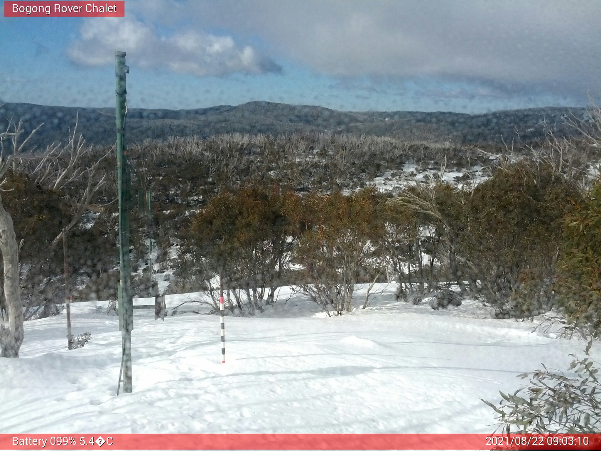 Bogong Web Cam 9:03am Sunday 22nd of August 2021