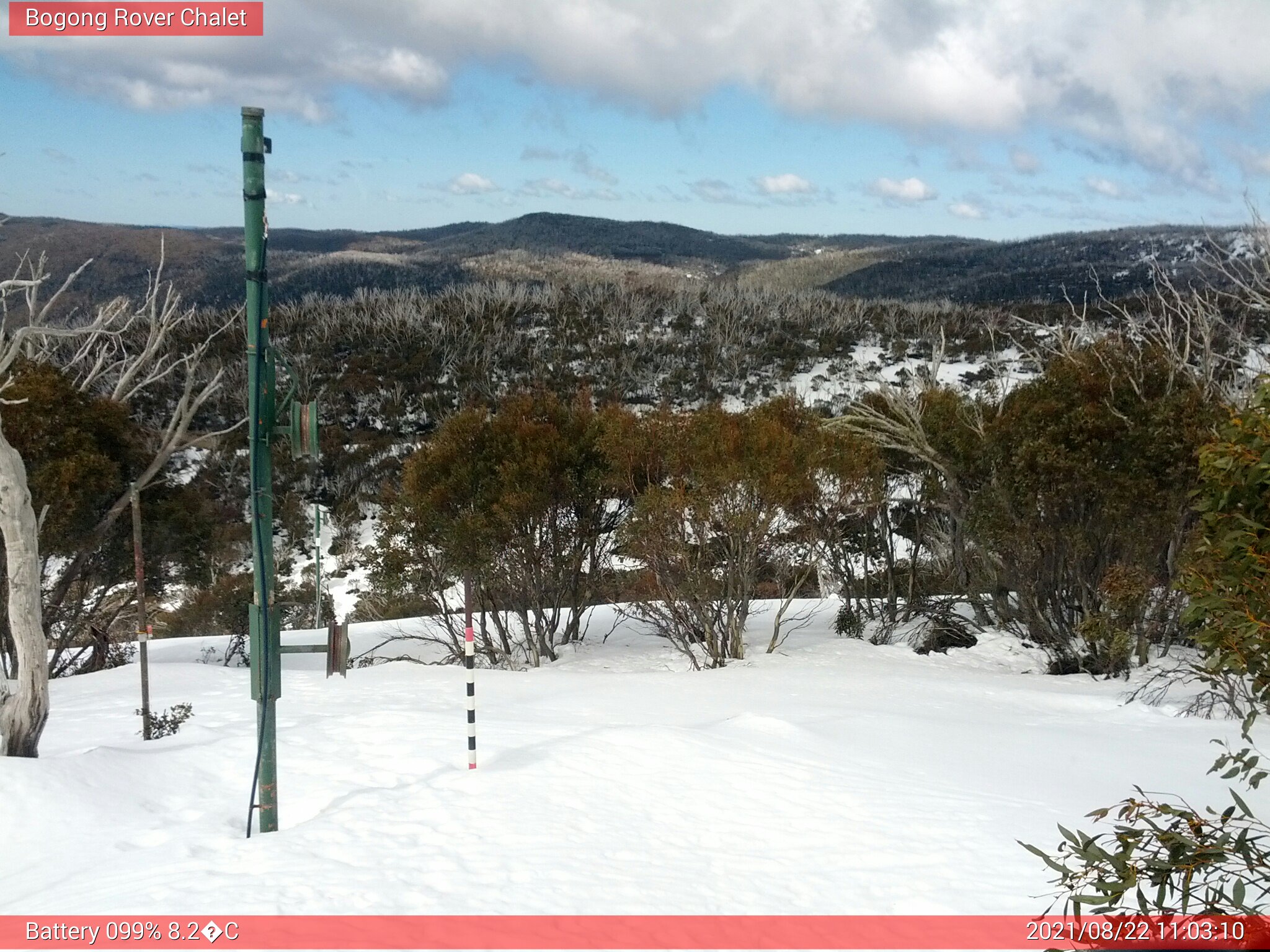 Bogong Web Cam 11:03am Sunday 22nd of August 2021