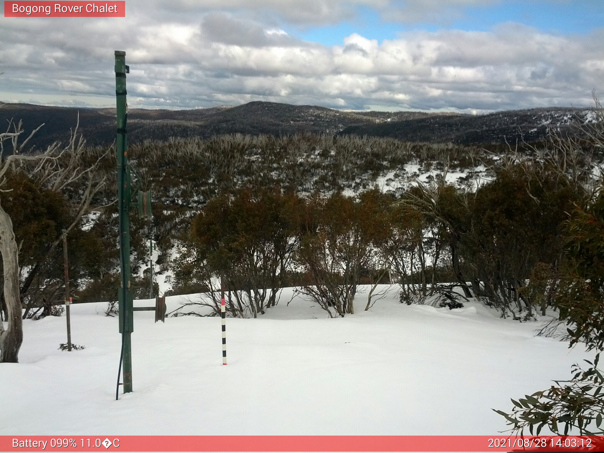 Bogong Web Cam 2:03pm Saturday 28th of August 2021