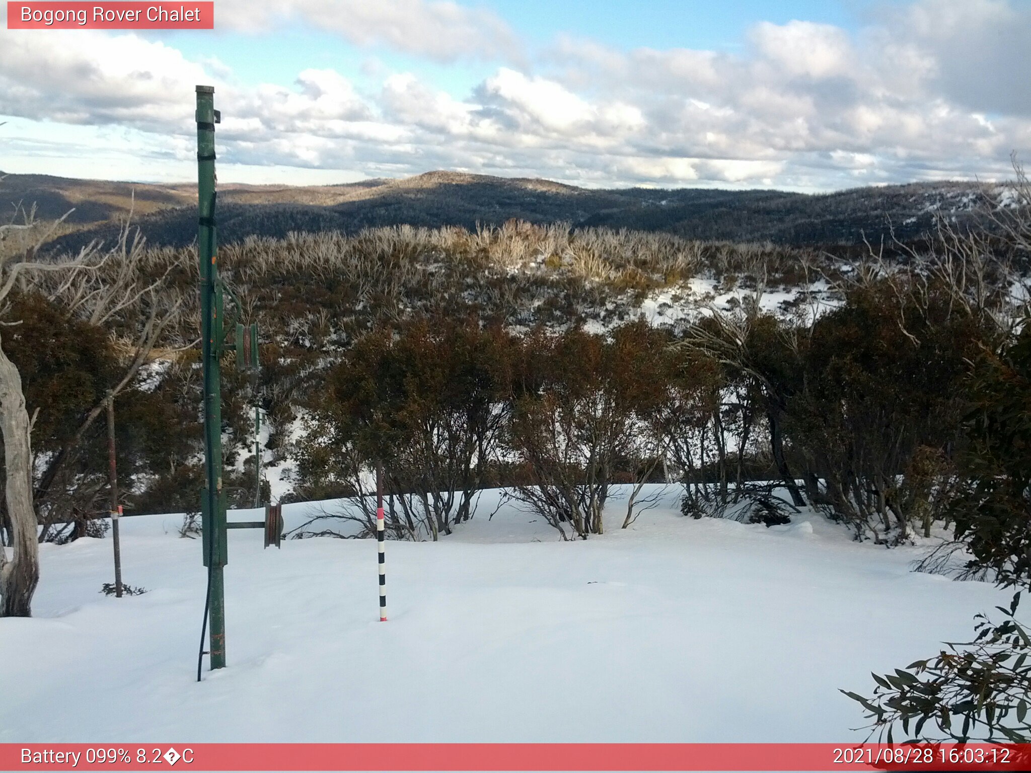 Bogong Web Cam 4:03pm Saturday 28th of August 2021