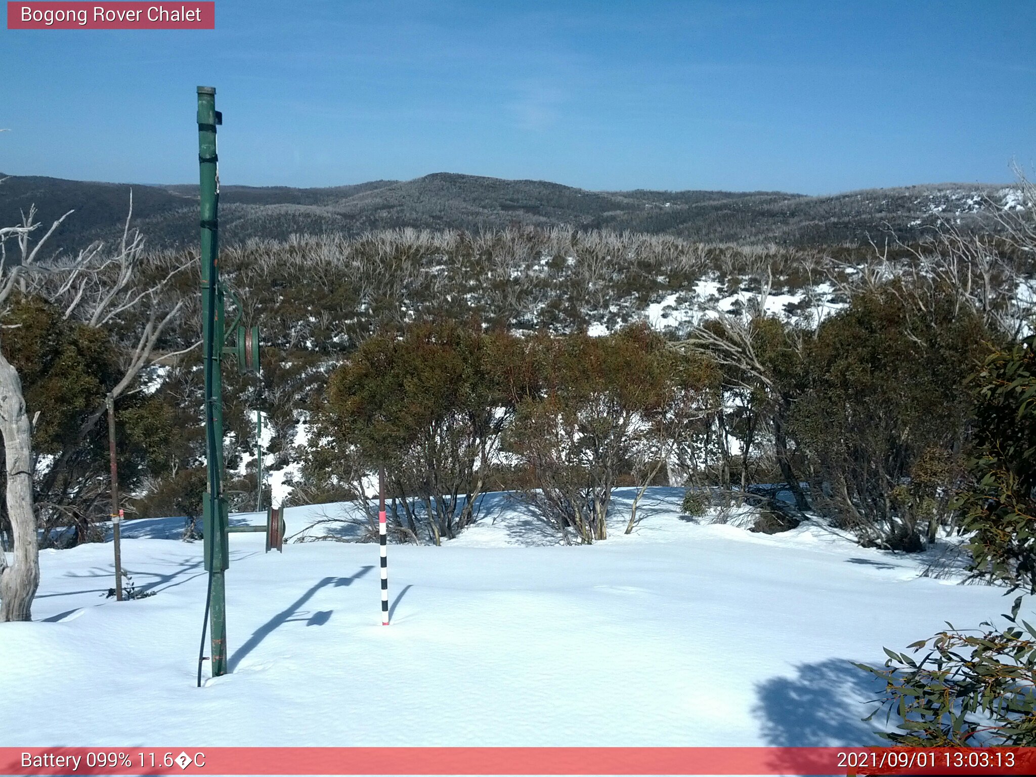 Bogong Web Cam 1:03pm Wednesday 1st of September 2021