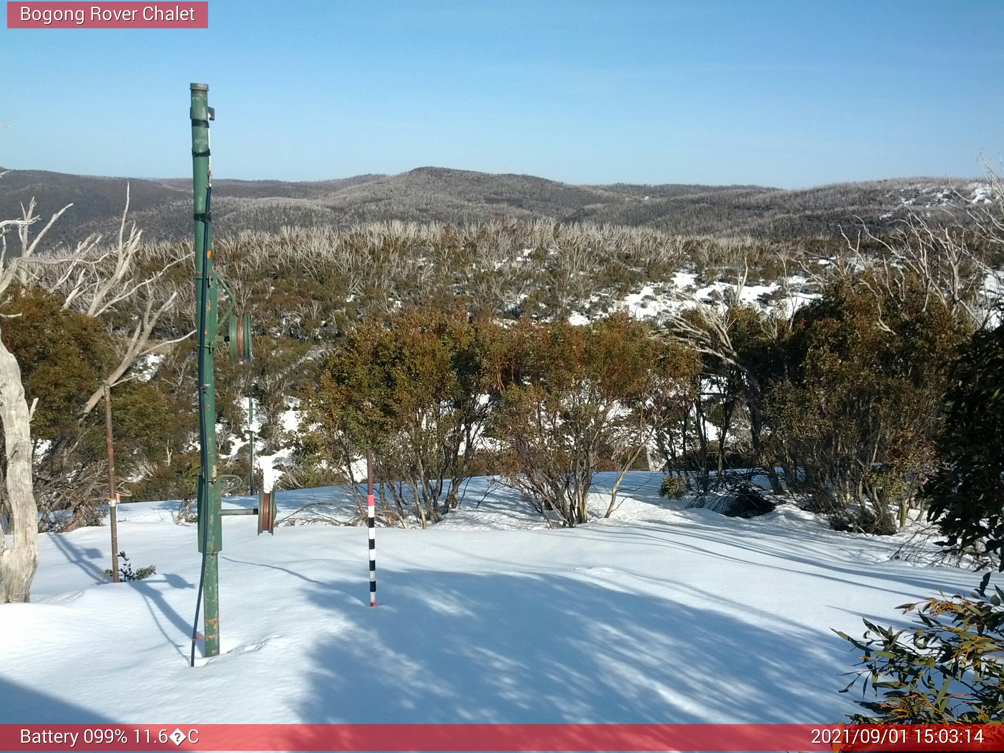 Bogong Web Cam 3:03pm Wednesday 1st of September 2021