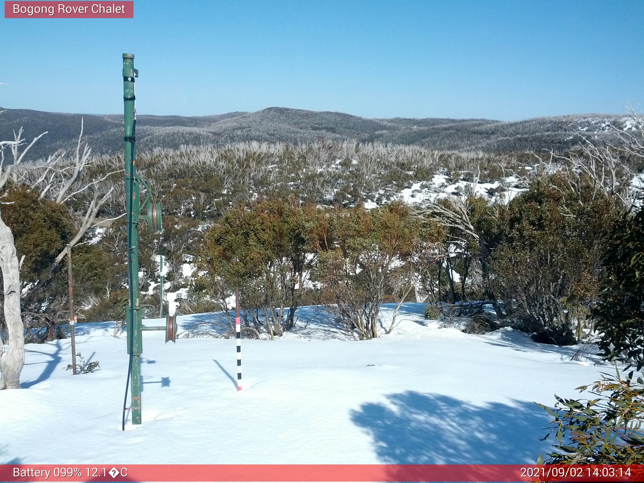 Bogong Web Cam 2:03pm Thursday 2nd of September 2021