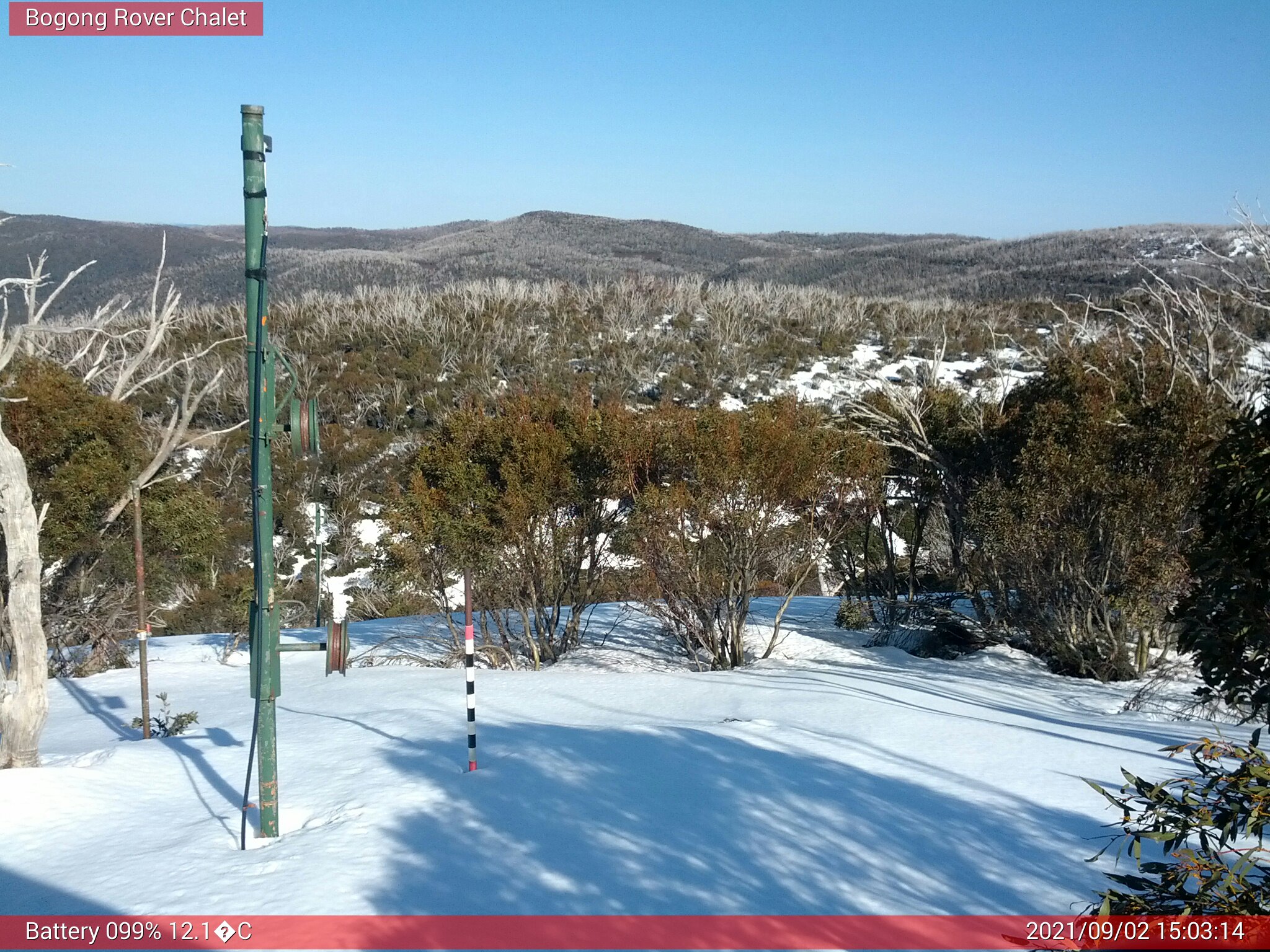 Bogong Web Cam 3:03pm Thursday 2nd of September 2021