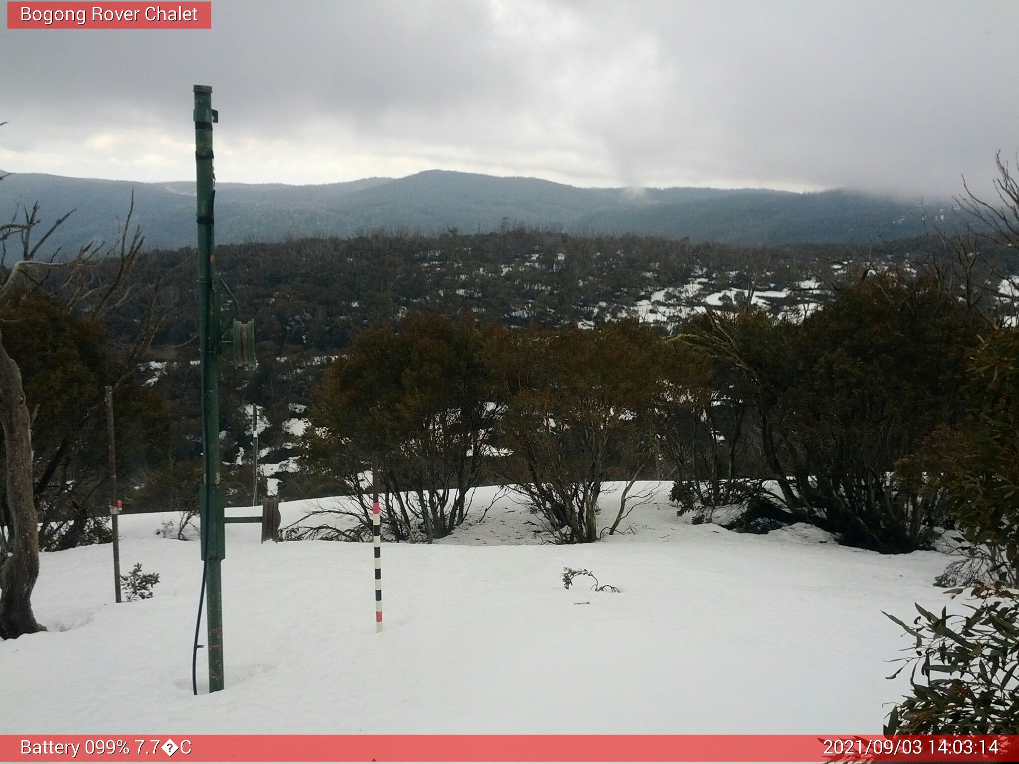 Bogong Web Cam 2:03pm Friday 3rd of September 2021