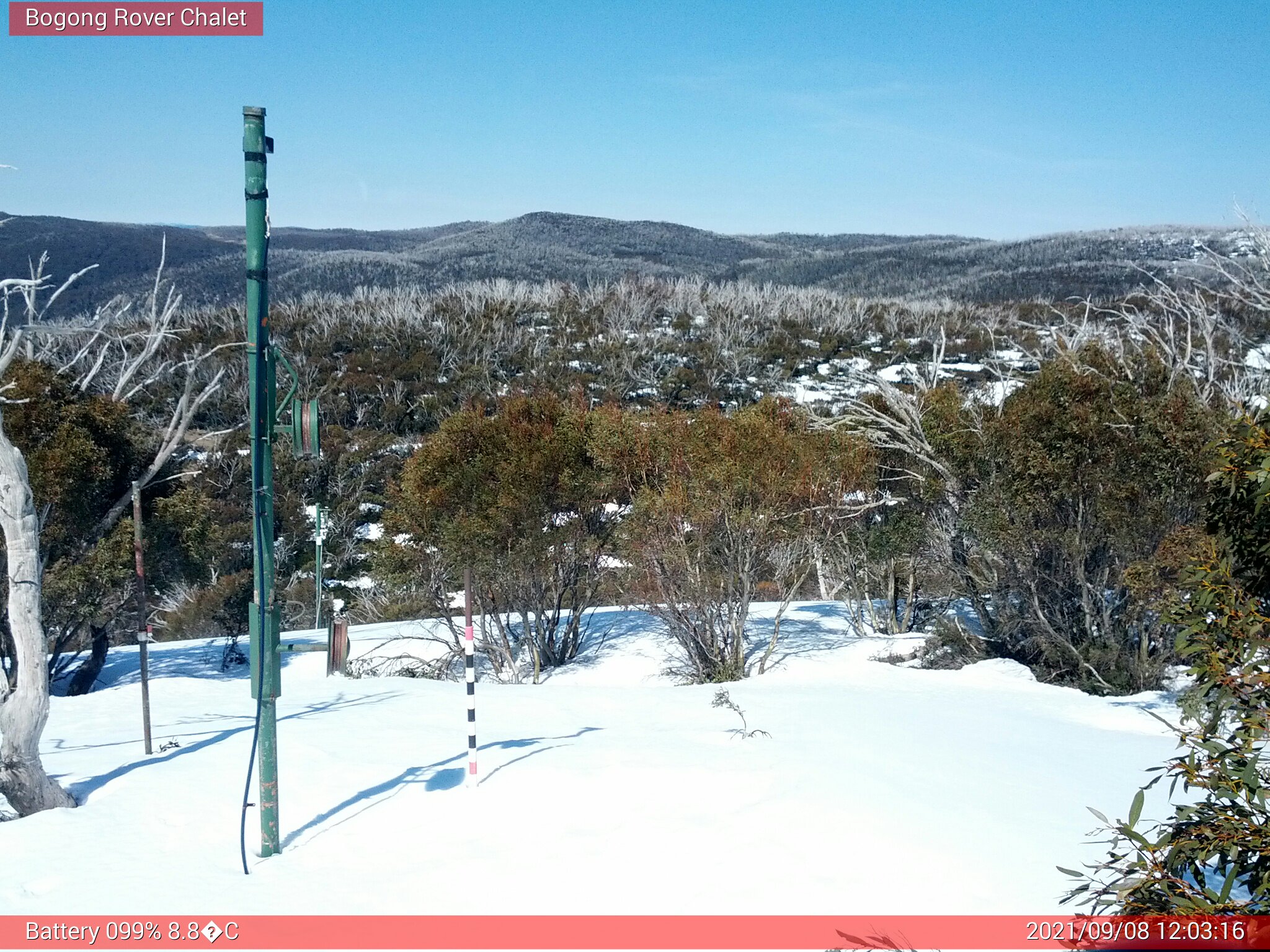 Bogong Web Cam 12:03pm Wednesday 8th of September 2021