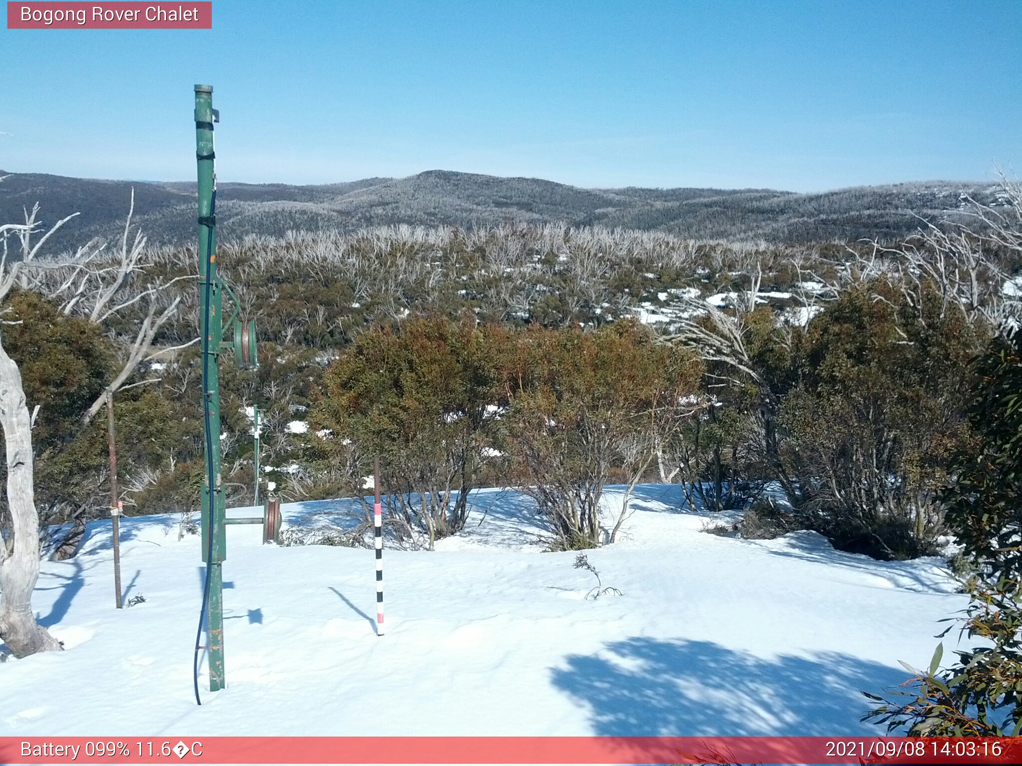 Bogong Web Cam 2:03pm Wednesday 8th of September 2021