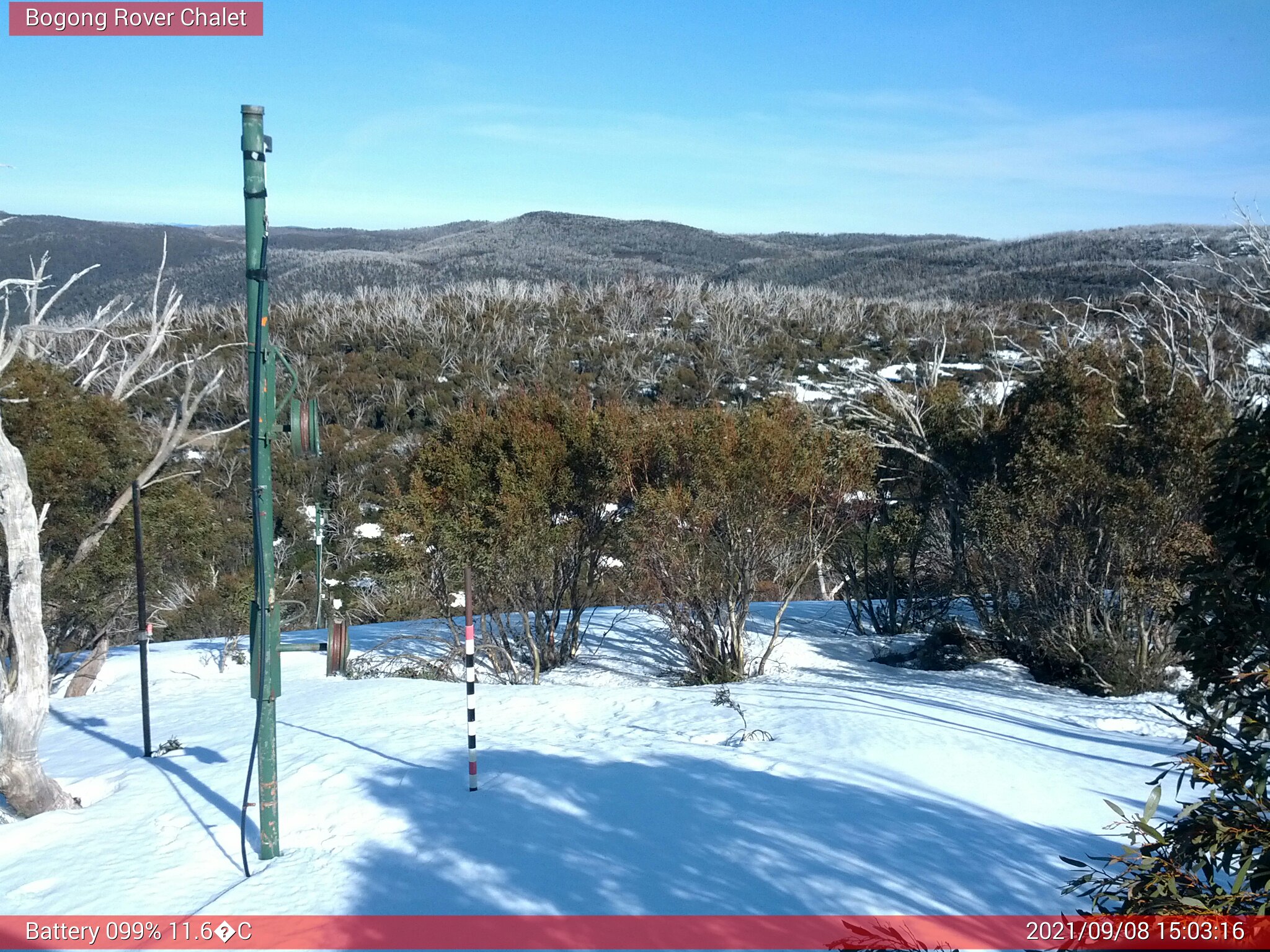 Bogong Web Cam 3:03pm Wednesday 8th of September 2021