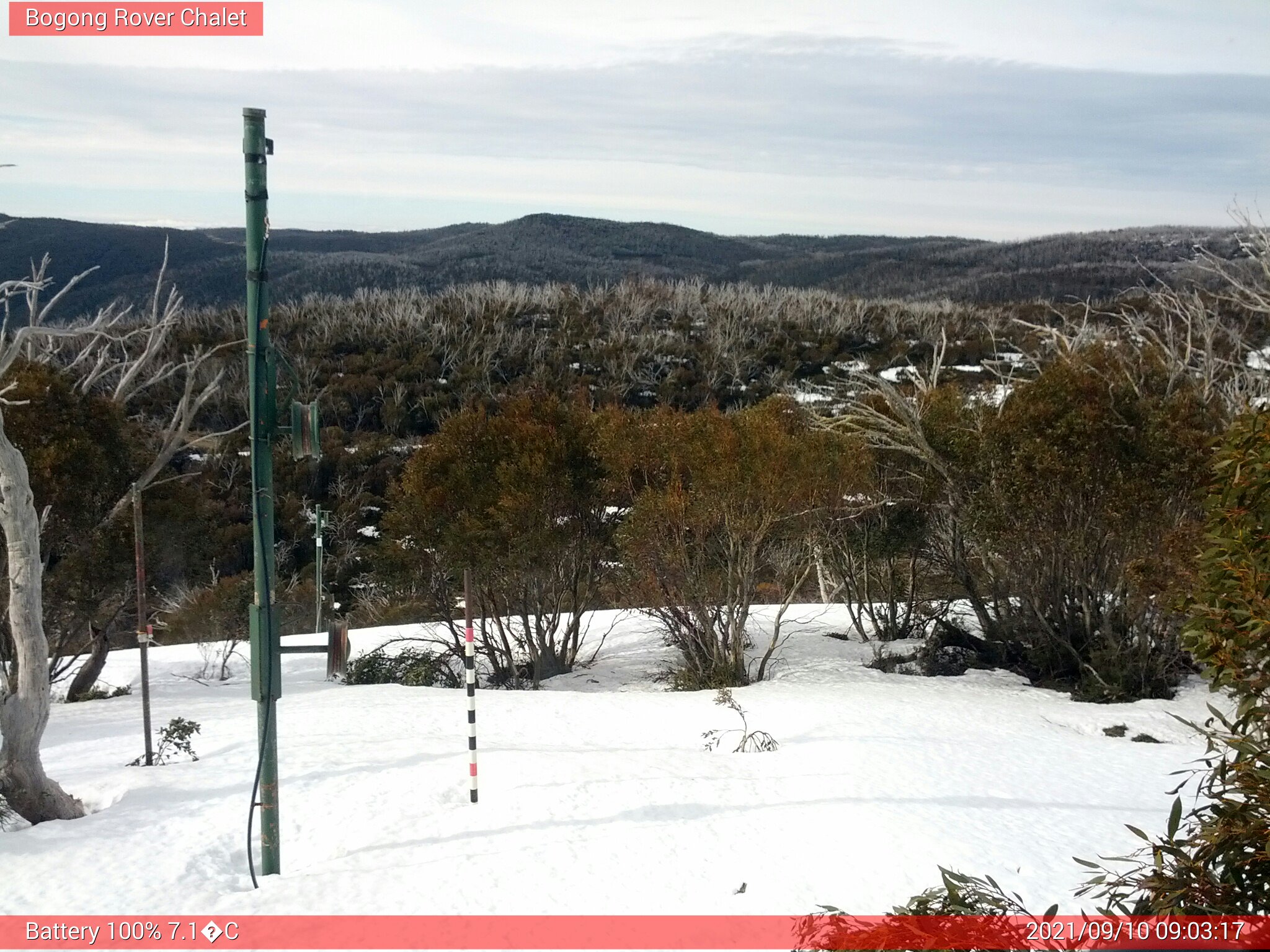 Bogong Web Cam 9:03am Friday 10th of September 2021