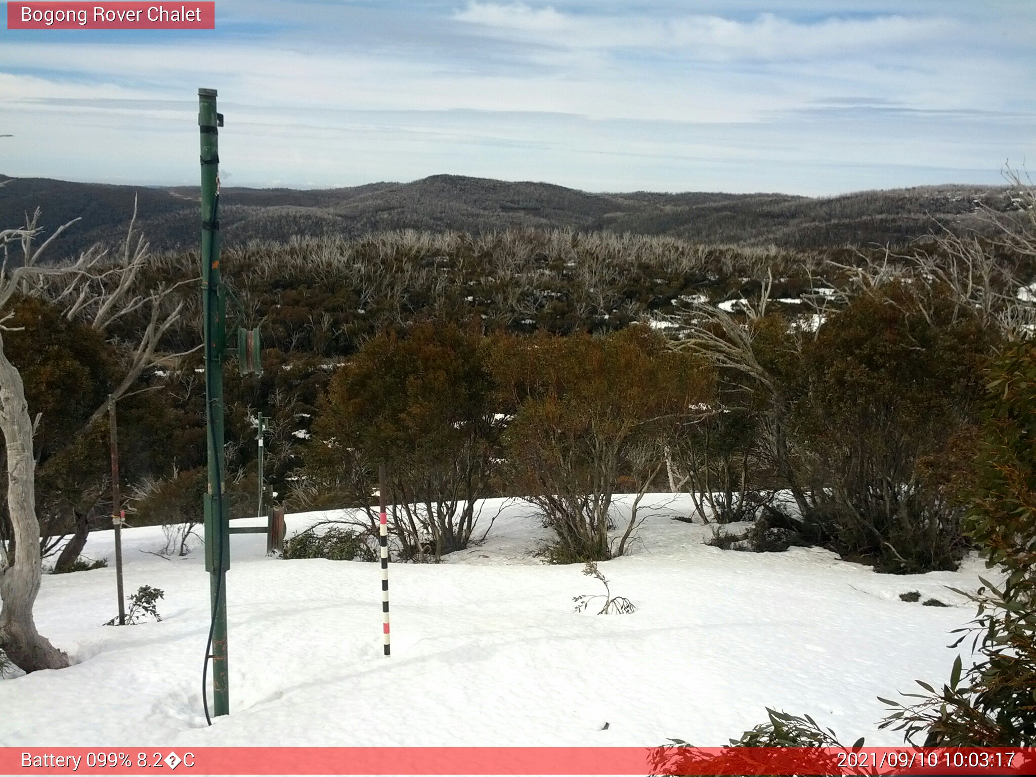 Bogong Web Cam 10:03am Friday 10th of September 2021