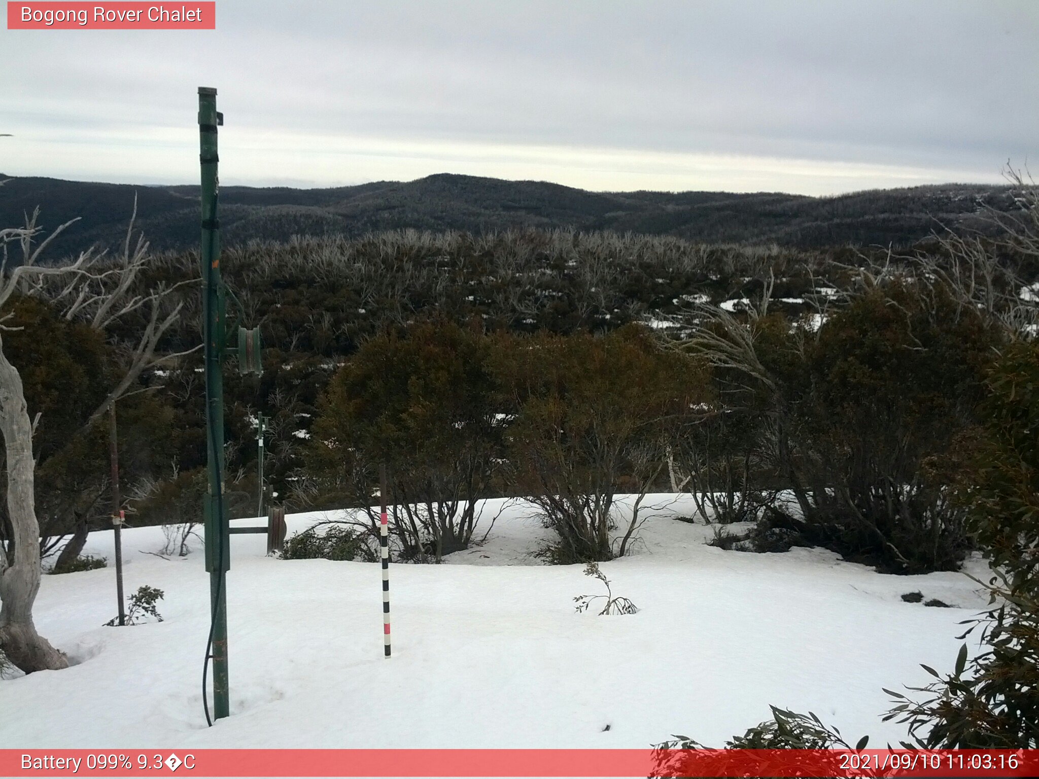 Bogong Web Cam 11:03am Friday 10th of September 2021