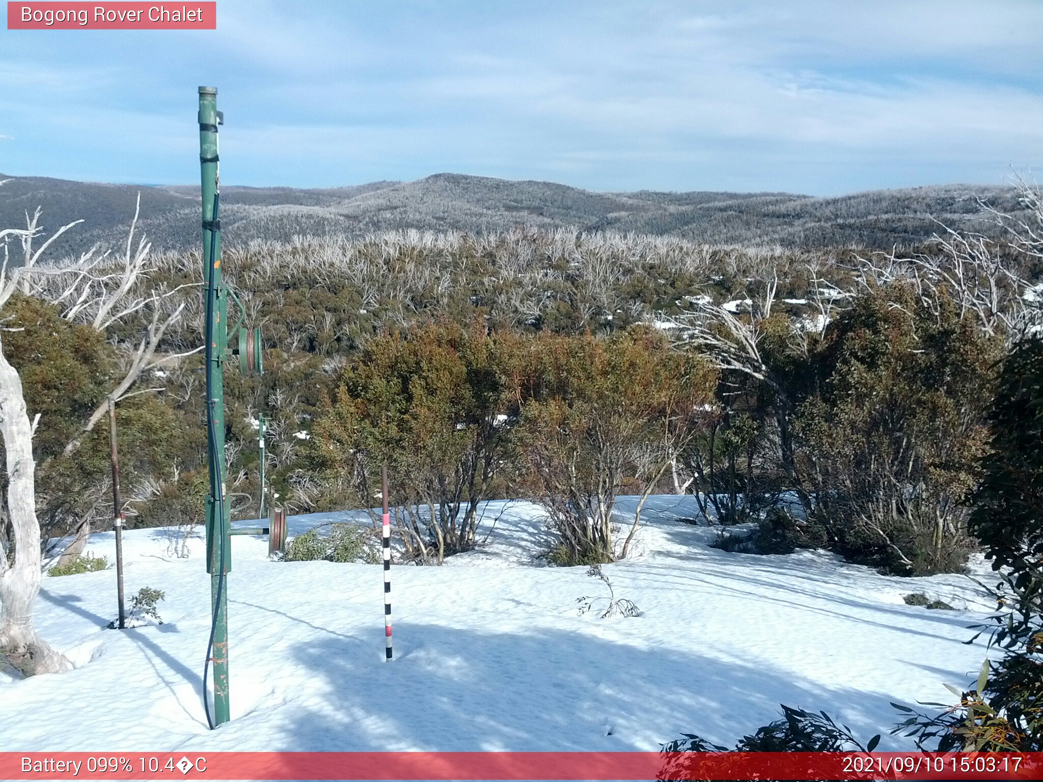 Bogong Web Cam 3:03pm Friday 10th of September 2021