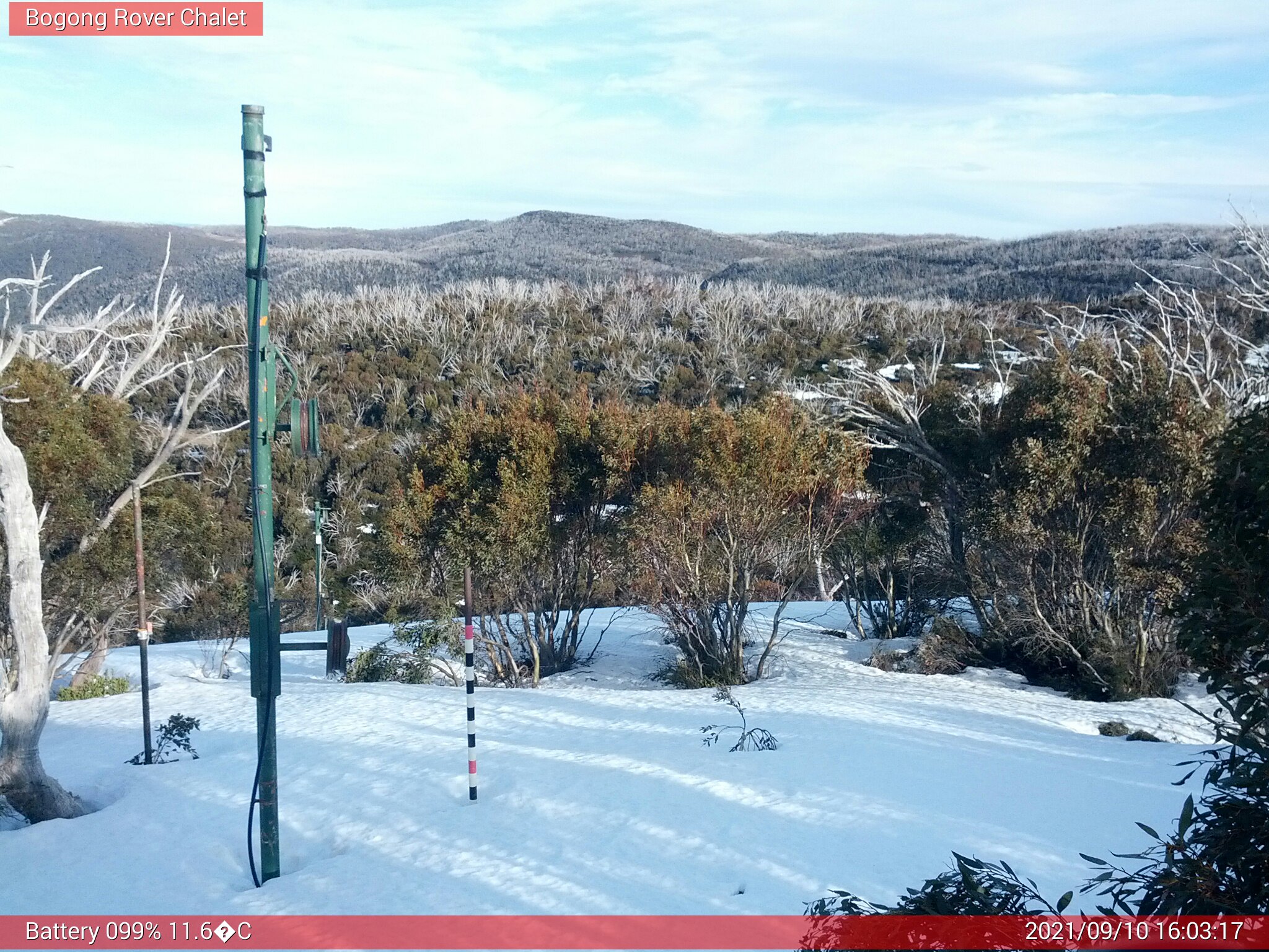 Bogong Web Cam 4:03pm Friday 10th of September 2021