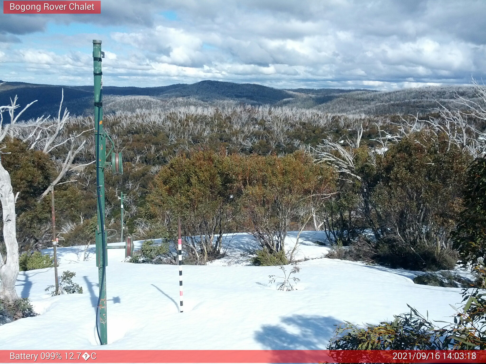 Bogong Web Cam 2:03pm Thursday 16th of September 2021