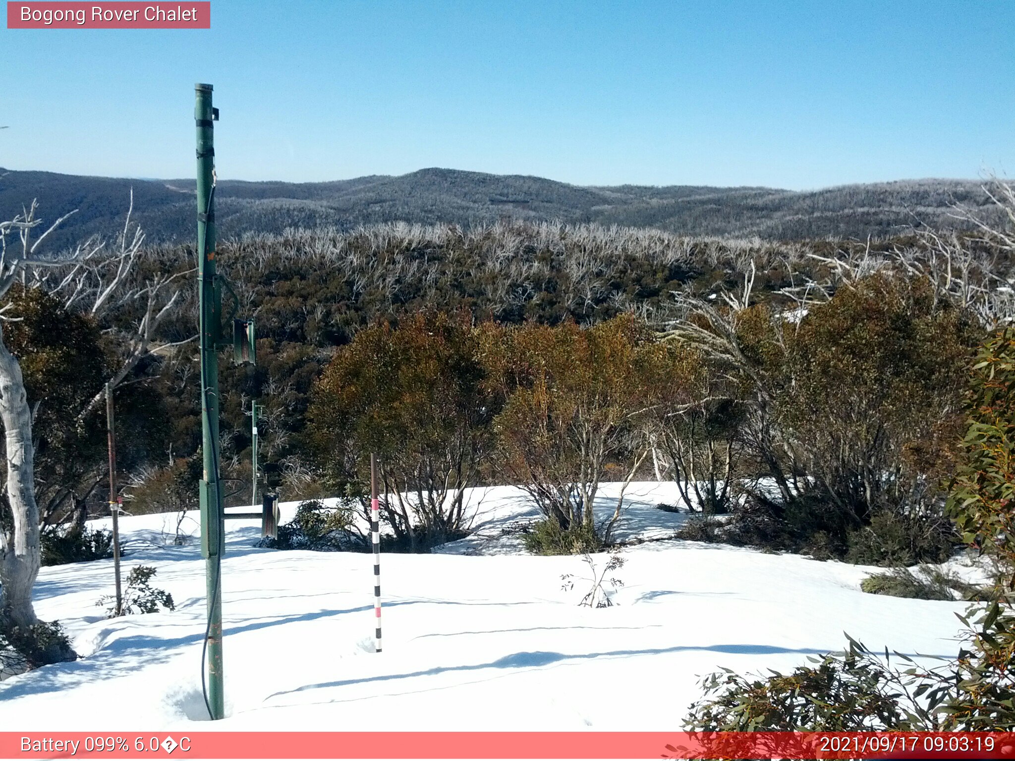 Bogong Web Cam 9:03am Friday 17th of September 2021