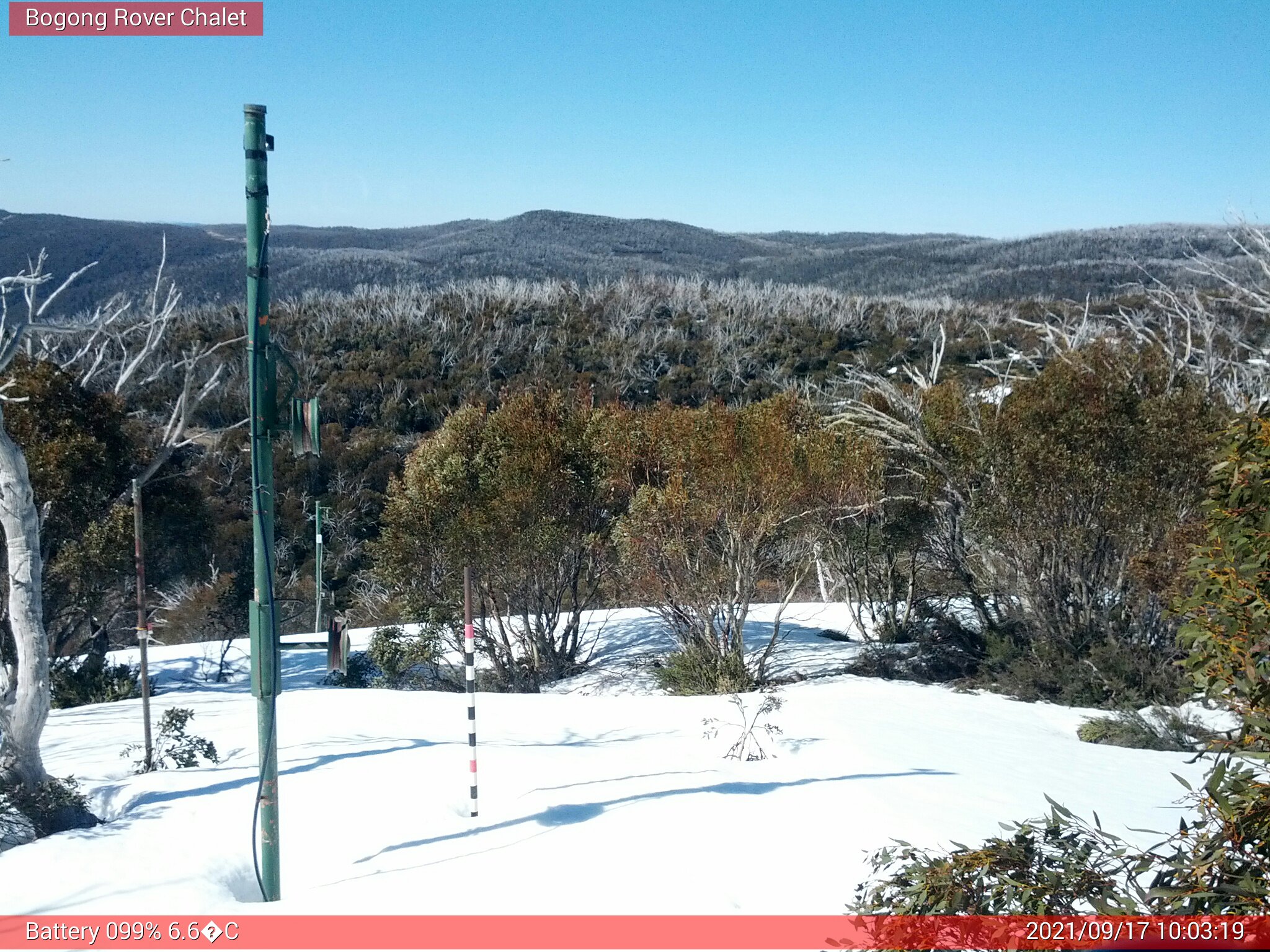 Bogong Web Cam 10:03am Friday 17th of September 2021