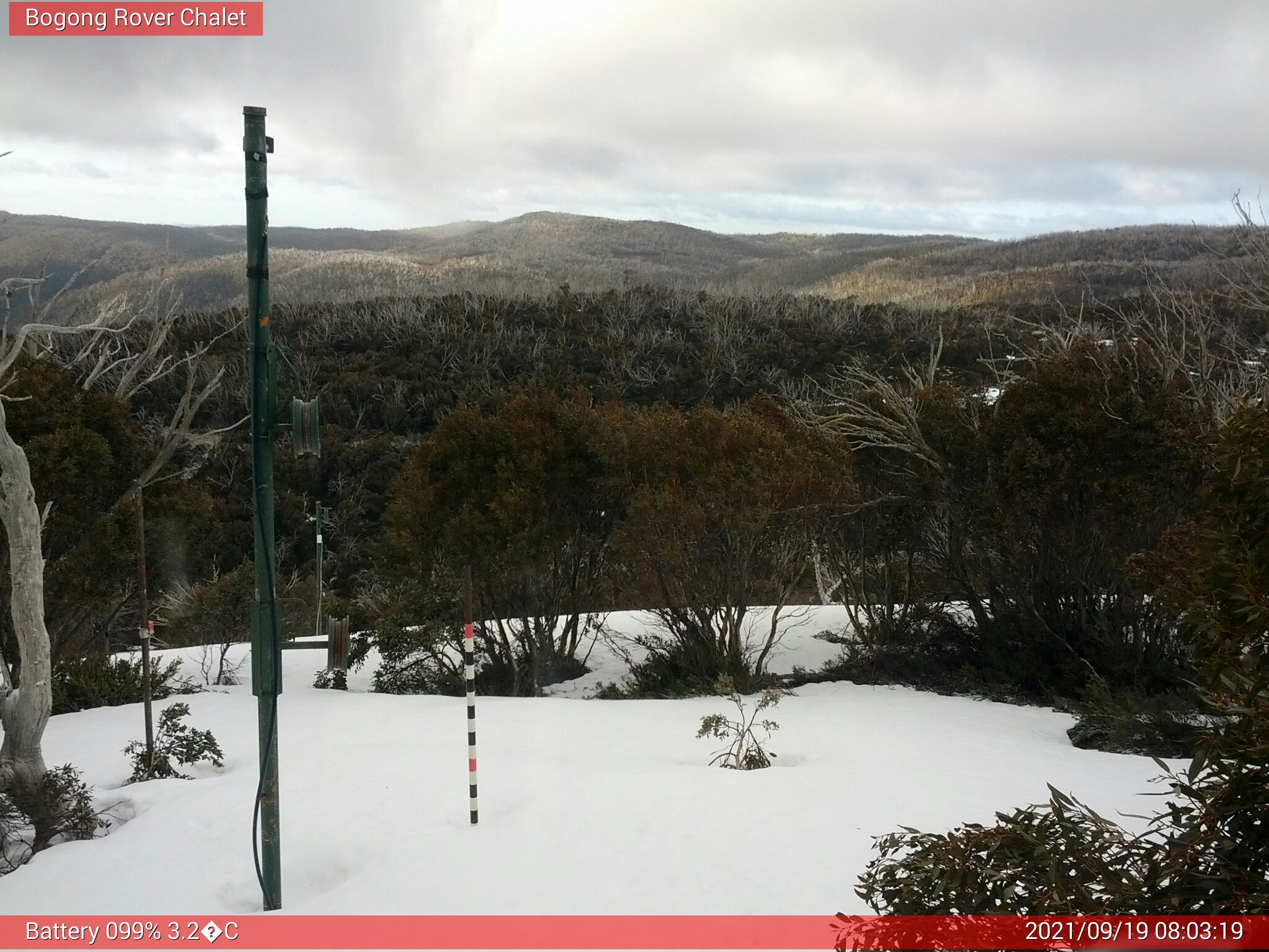 Bogong Web Cam 8:03am Sunday 19th of September 2021